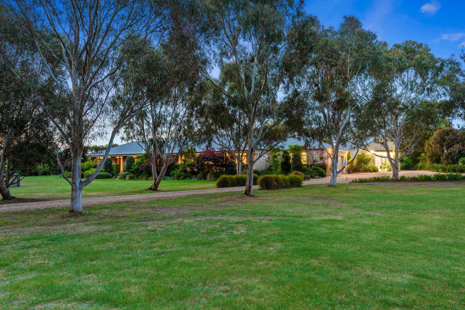 Amaroo Luxury Family Resort Mornington Peninsula - Image 1