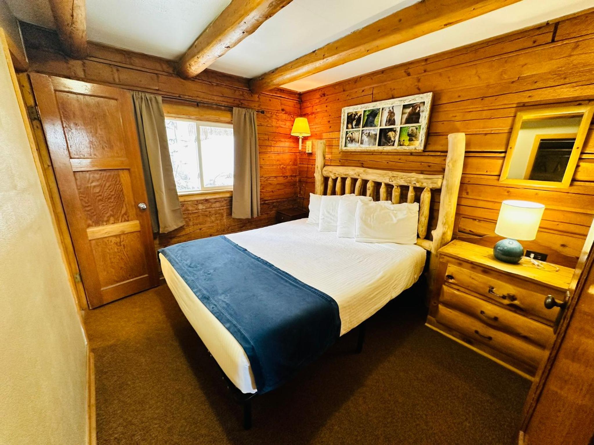 Ute Bluff Lodge, Cabins and RV park