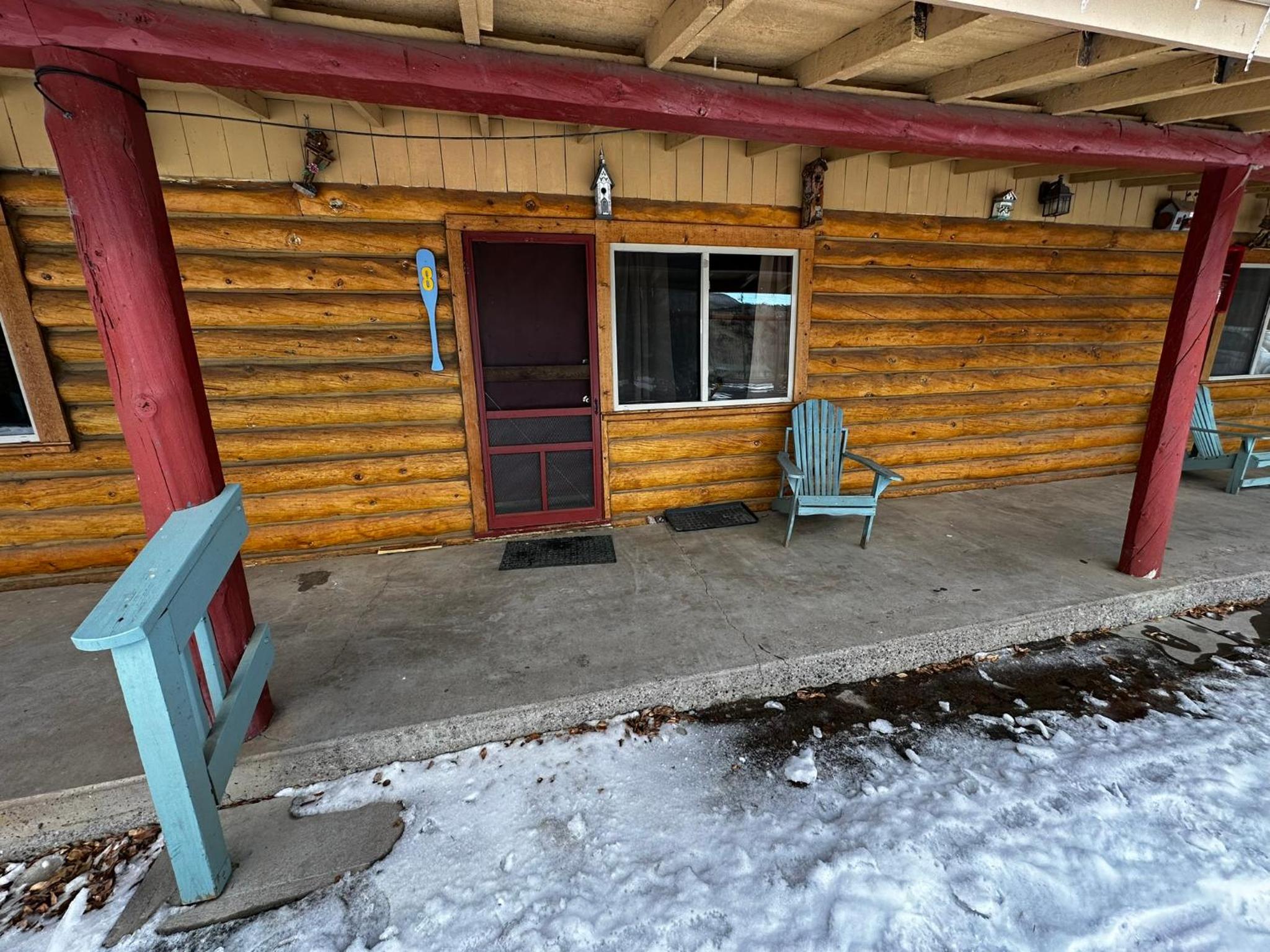 Ute Bluff Lodge, Cabins and RV park