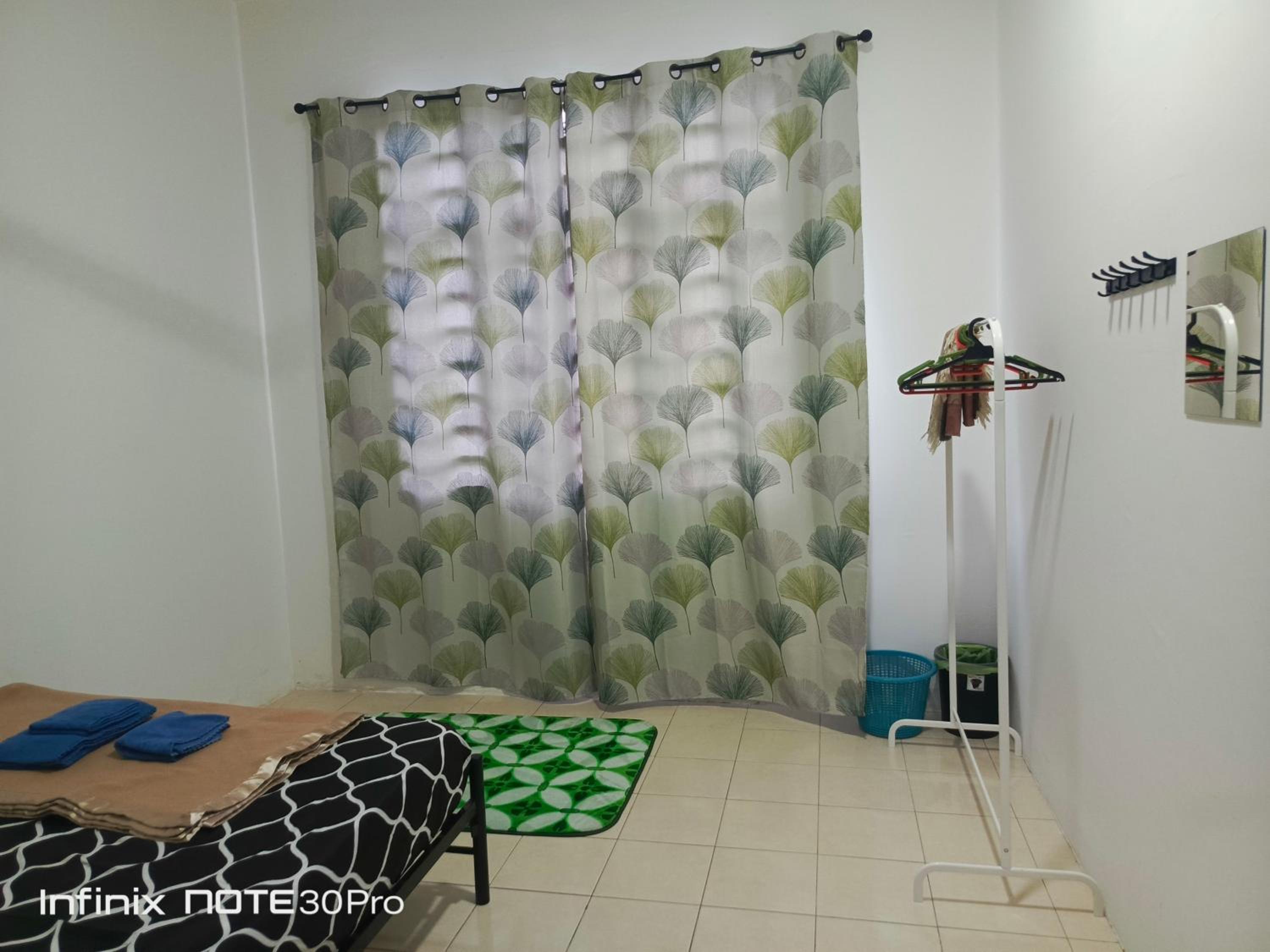 Homestay Izzauni