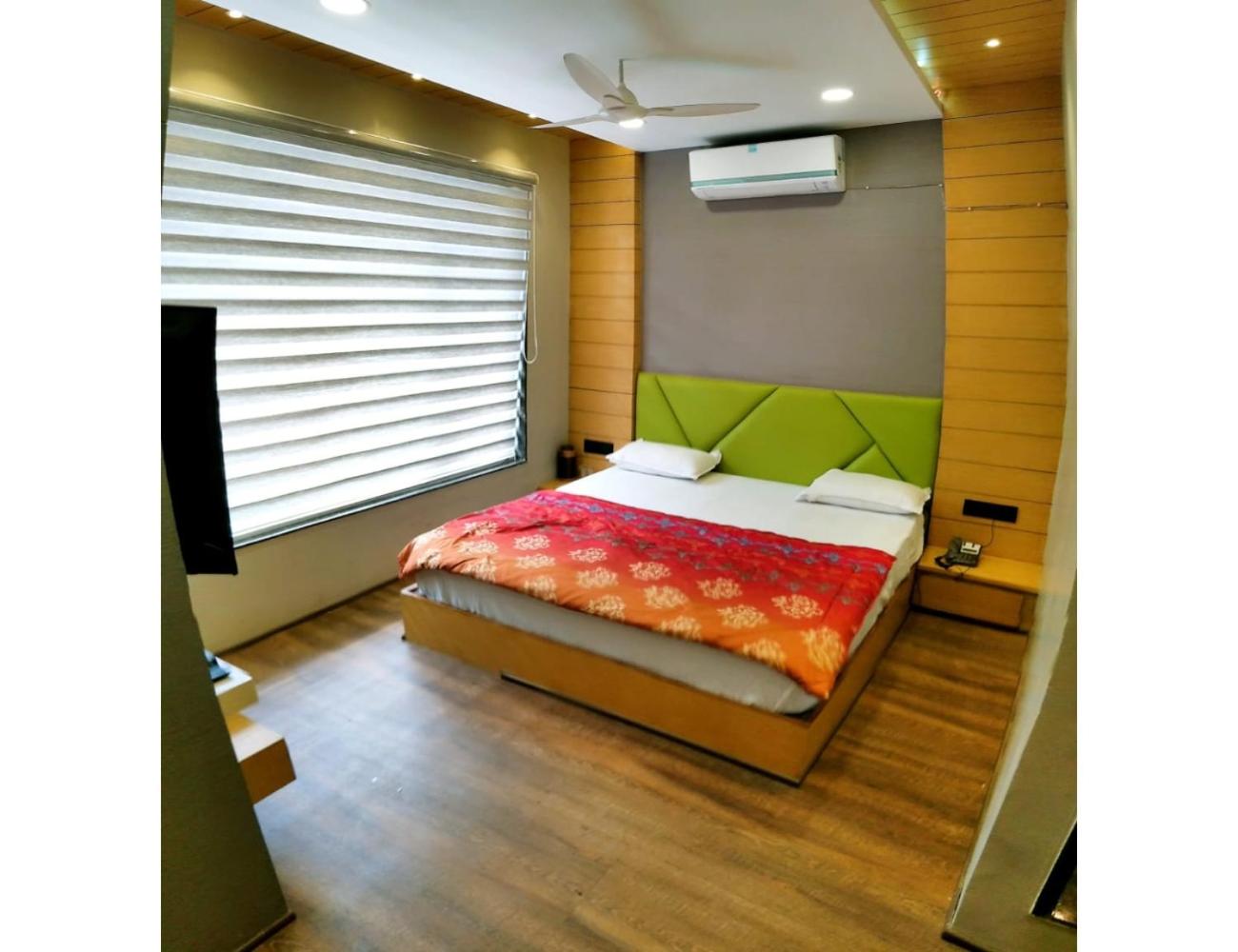 Hotel Raj Laxmi, Pachmarhi