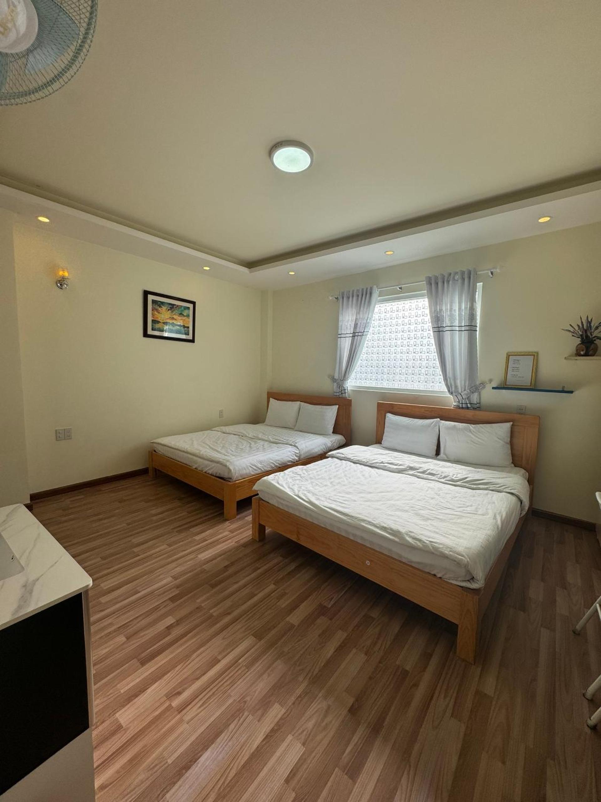 Sunny House view 4