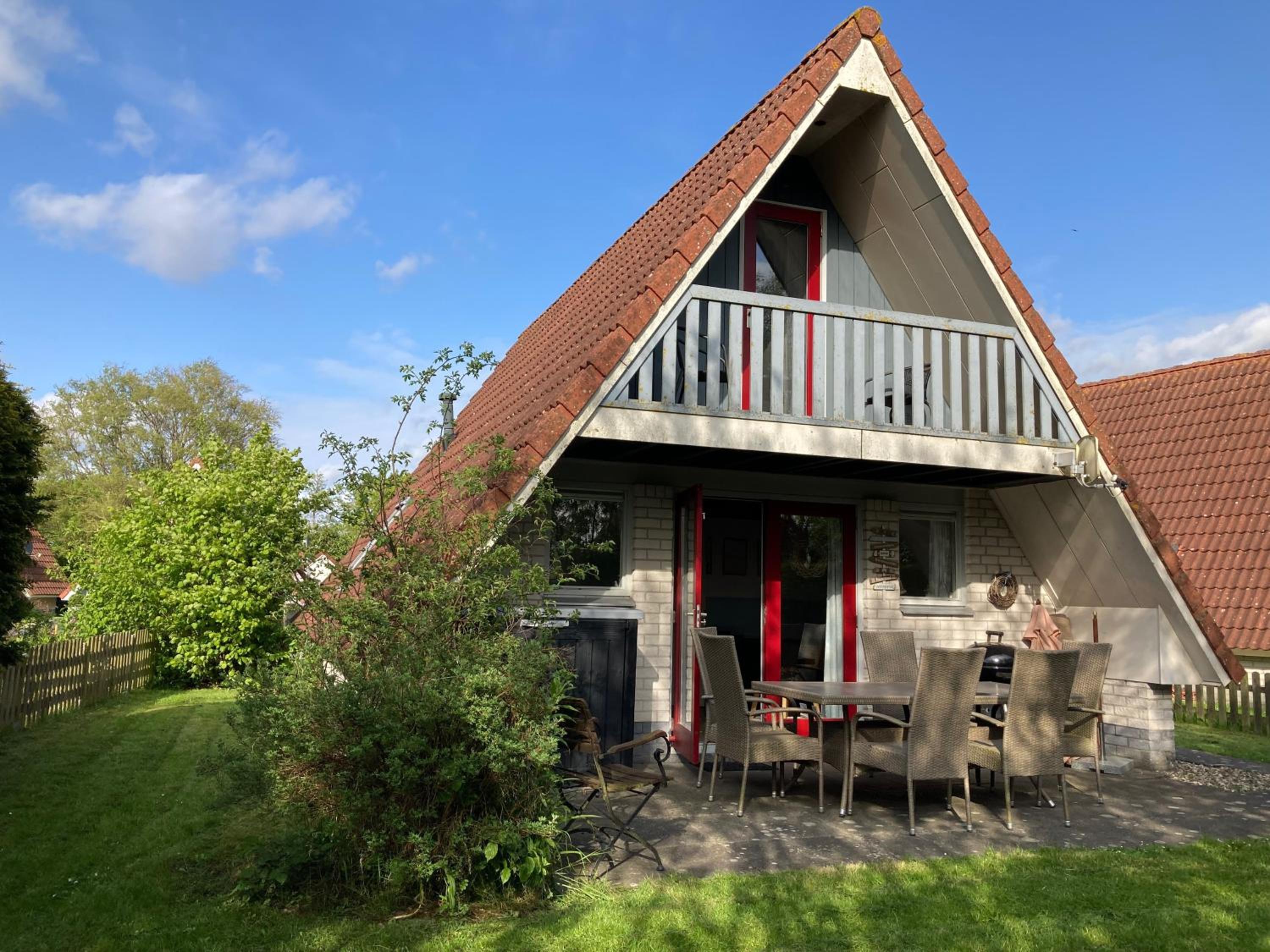 Urlaubsruhe 6 Pers Holiday home w terrace close to National Park Lauwersmeer