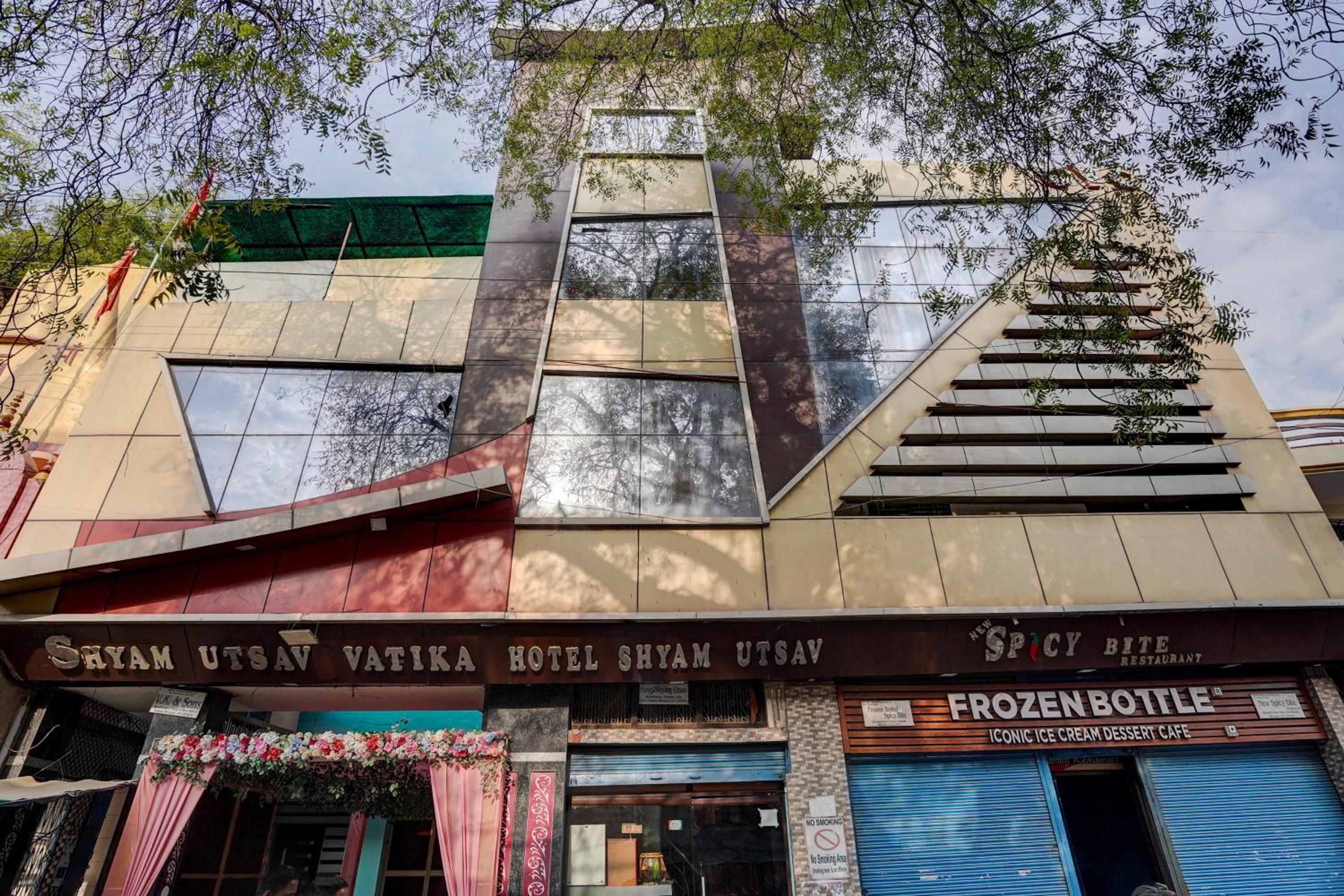 Hotel O Shyam Utsav