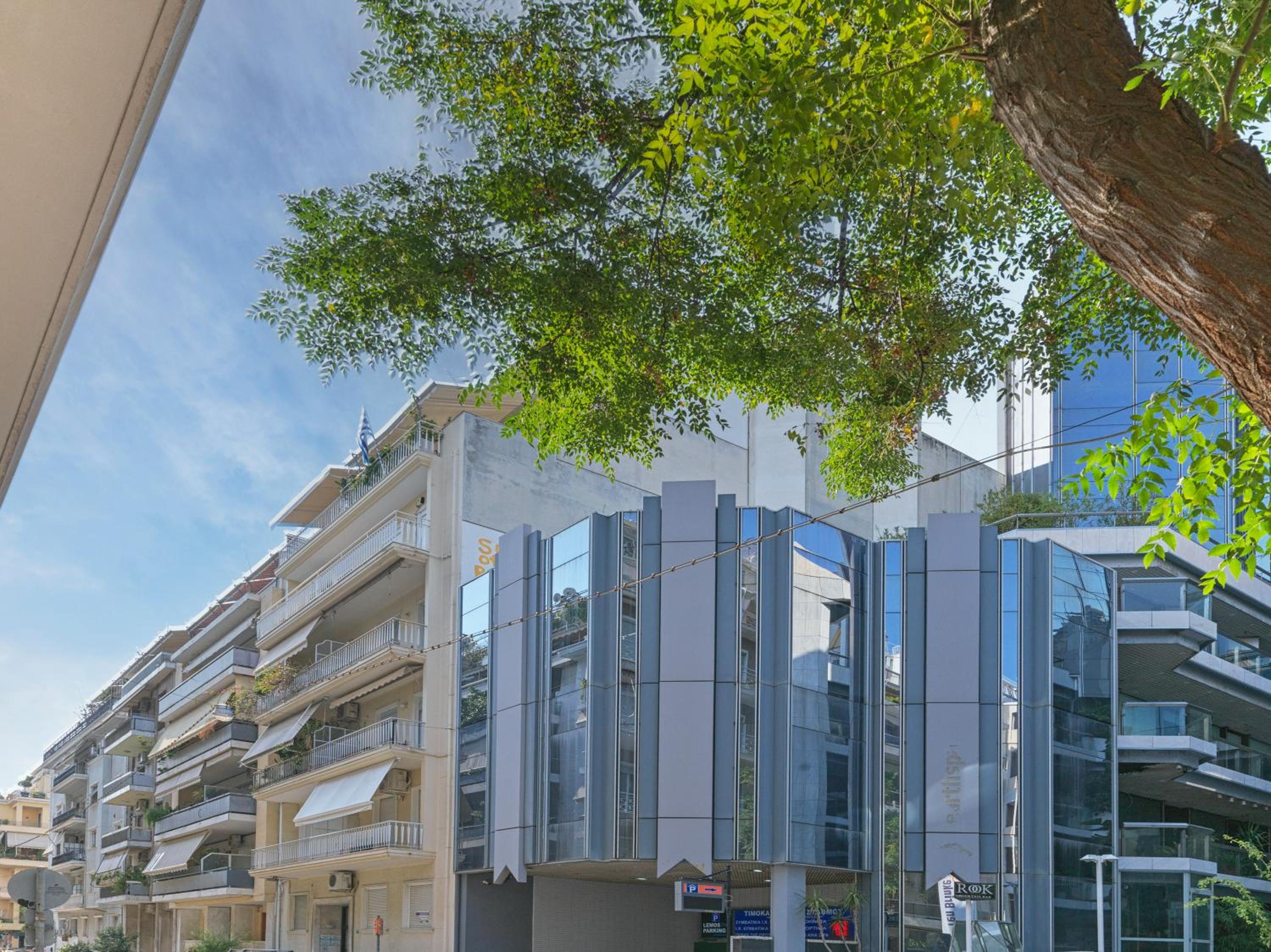 Unique Elegant Apartment