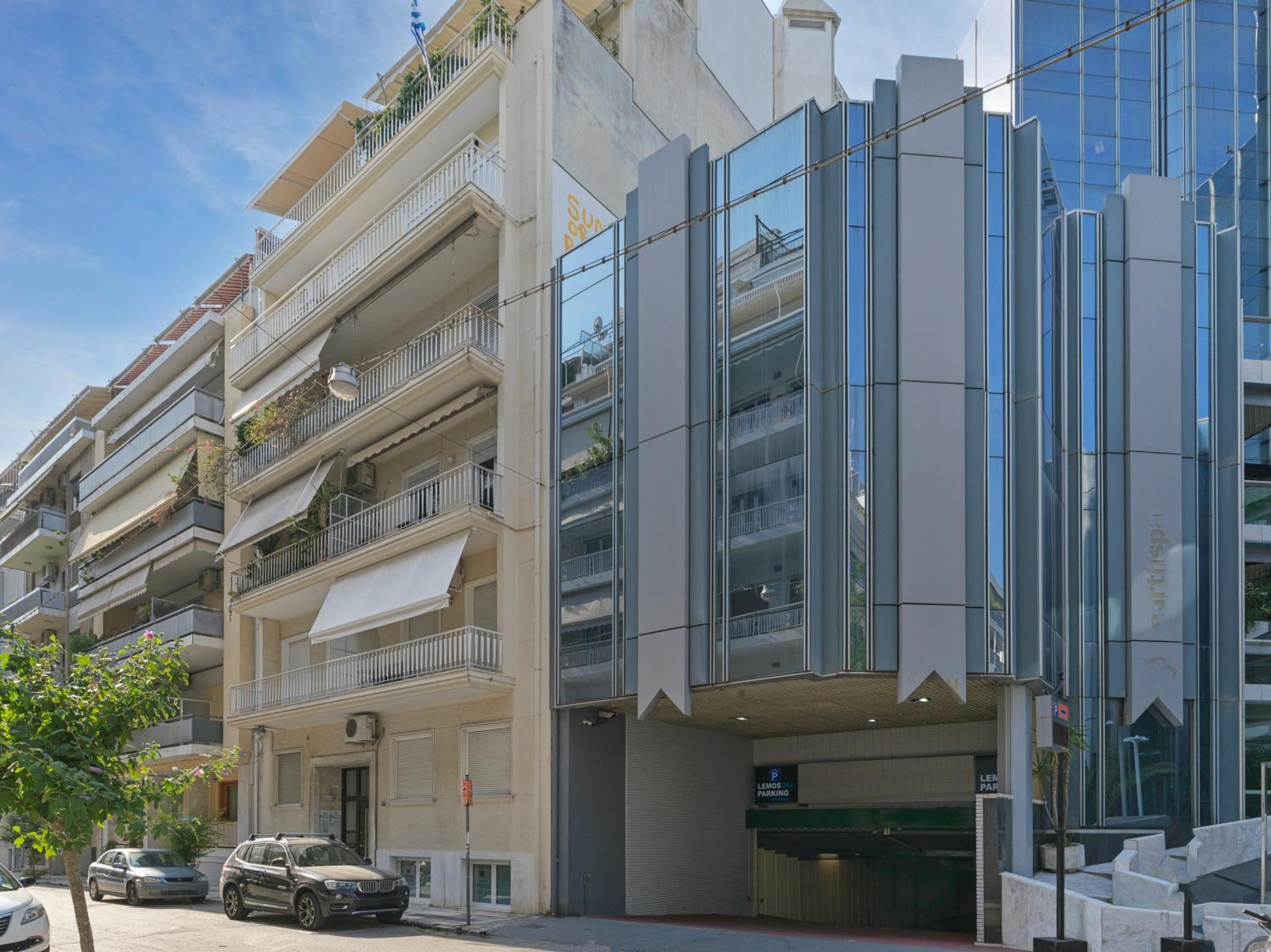Unique Elegant Apartment