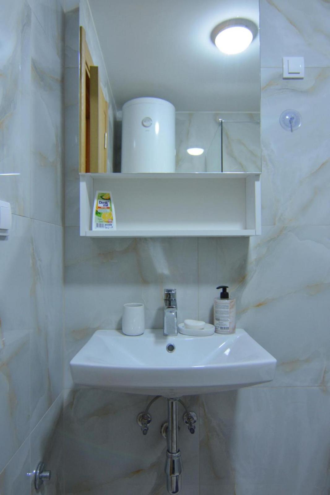Studio apartman Sara