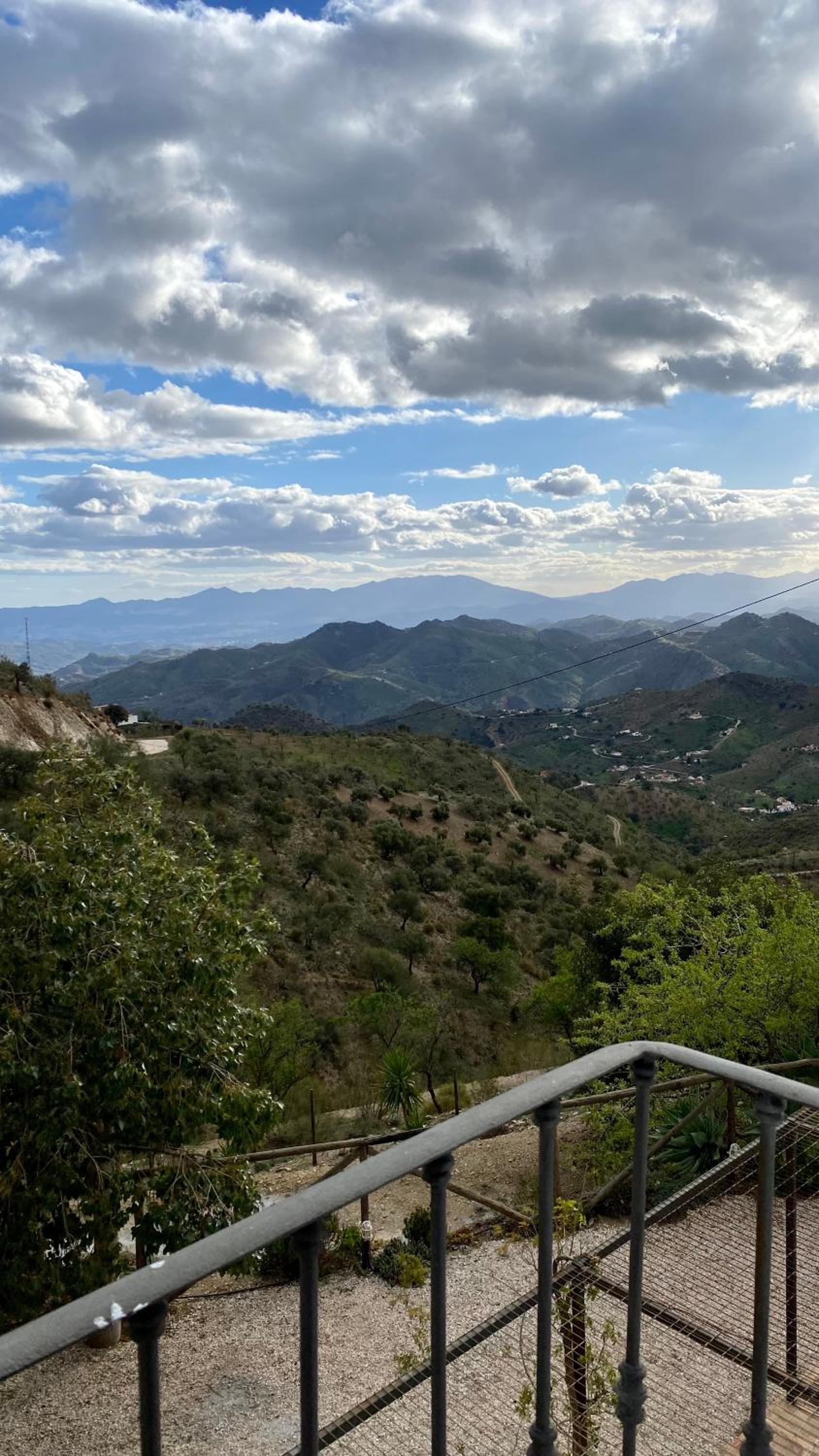 El Cielo, Cortijo en el corazón de las montañas