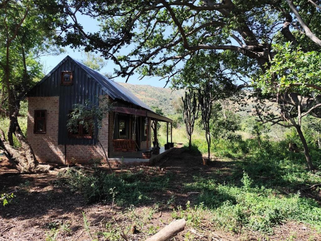 Bethesda Mountain Lodge view 3