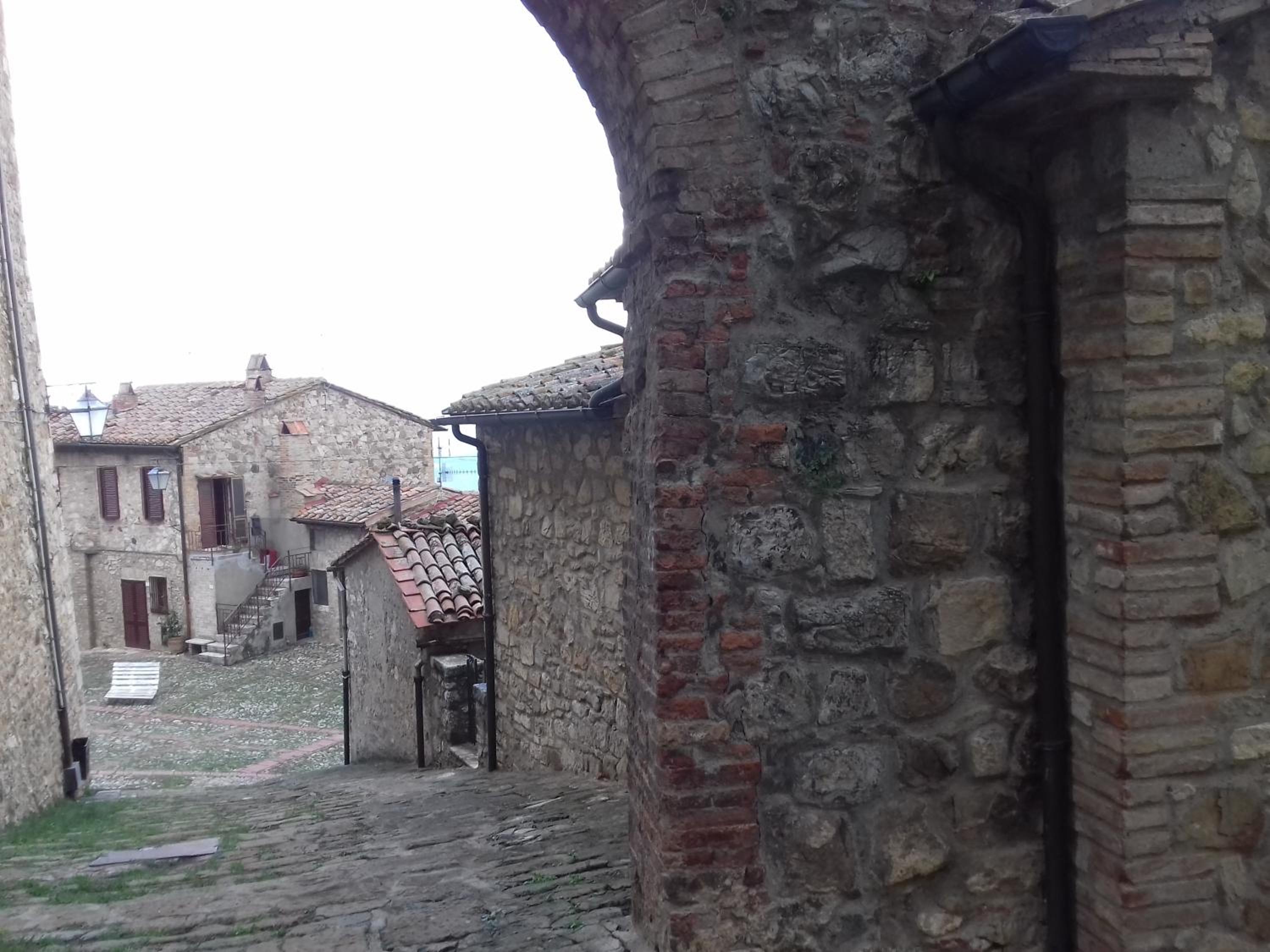 Casa Aldobrandesca