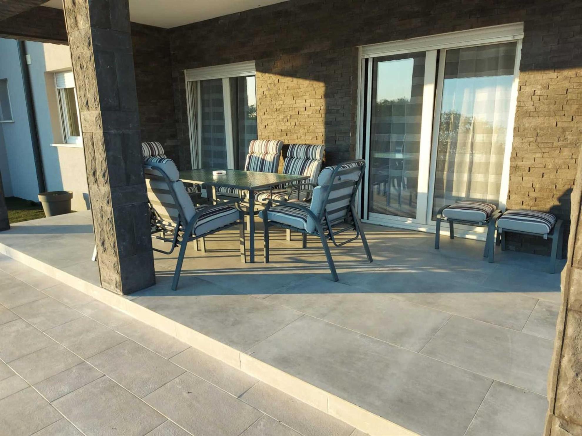 Villa Ela with heated pool
