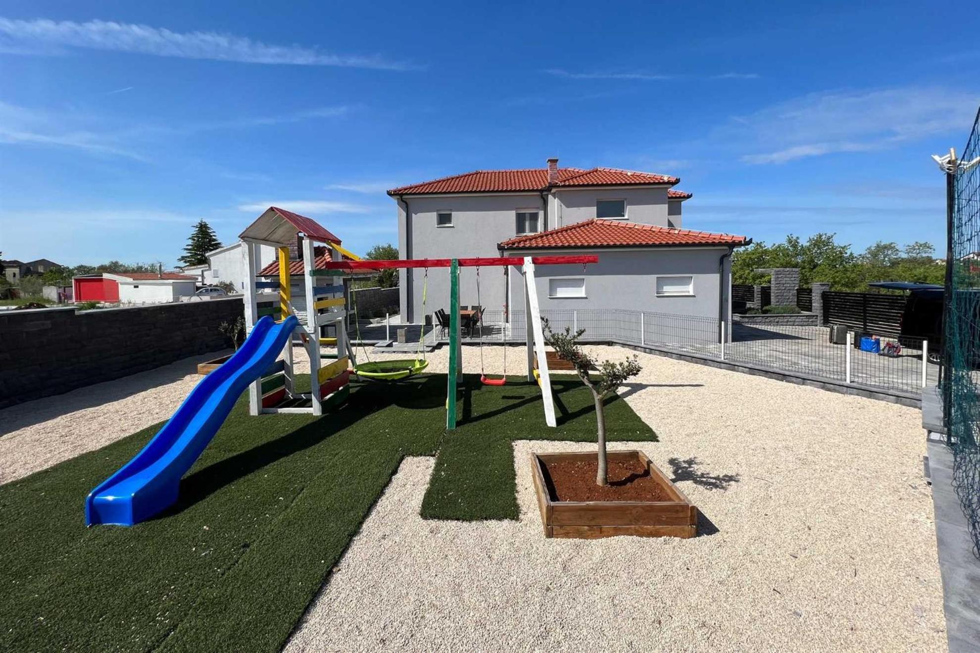 Villa Ela with heated pool