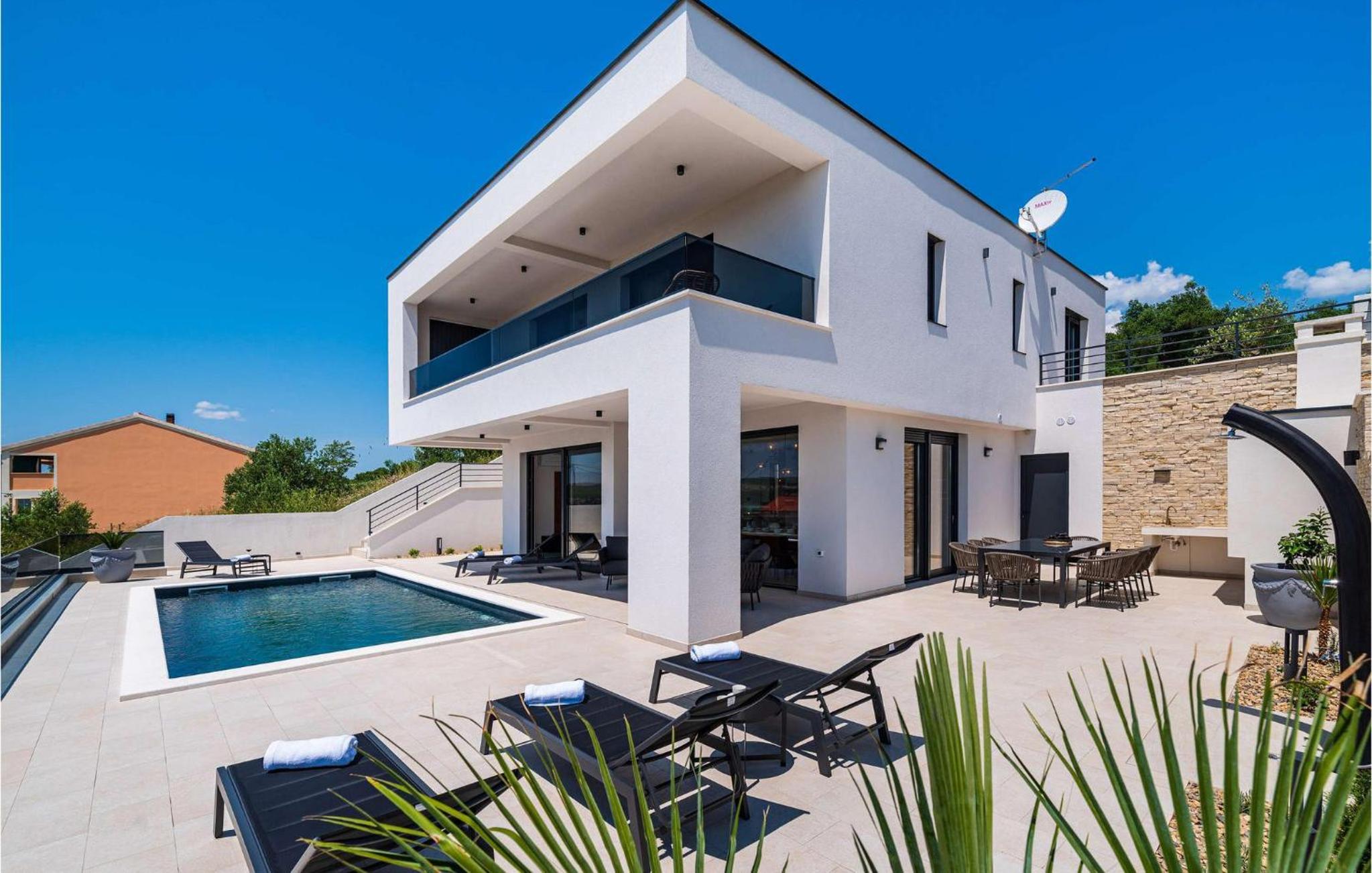 Villa S Posedarje view 2