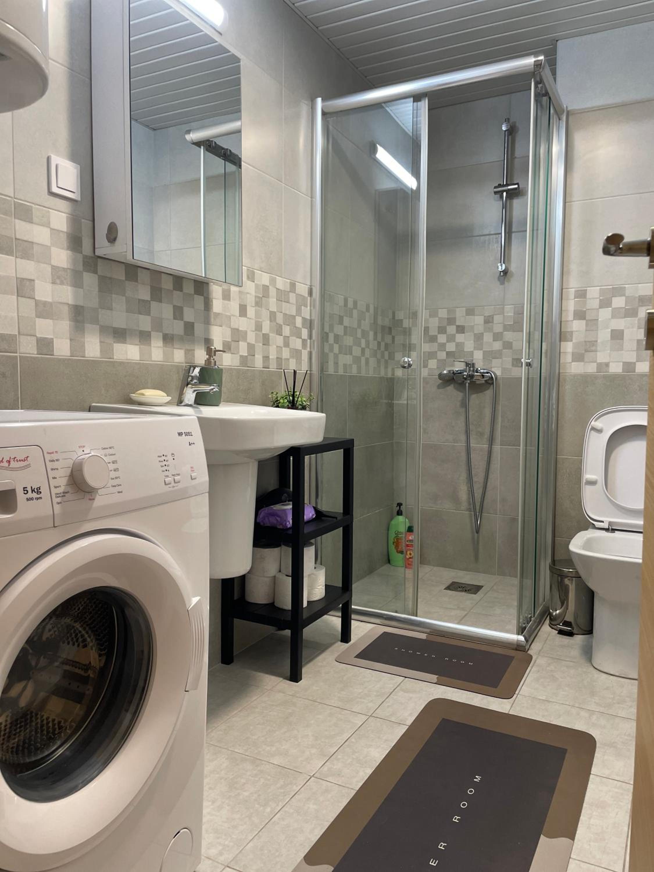 Urban Side Apartments
