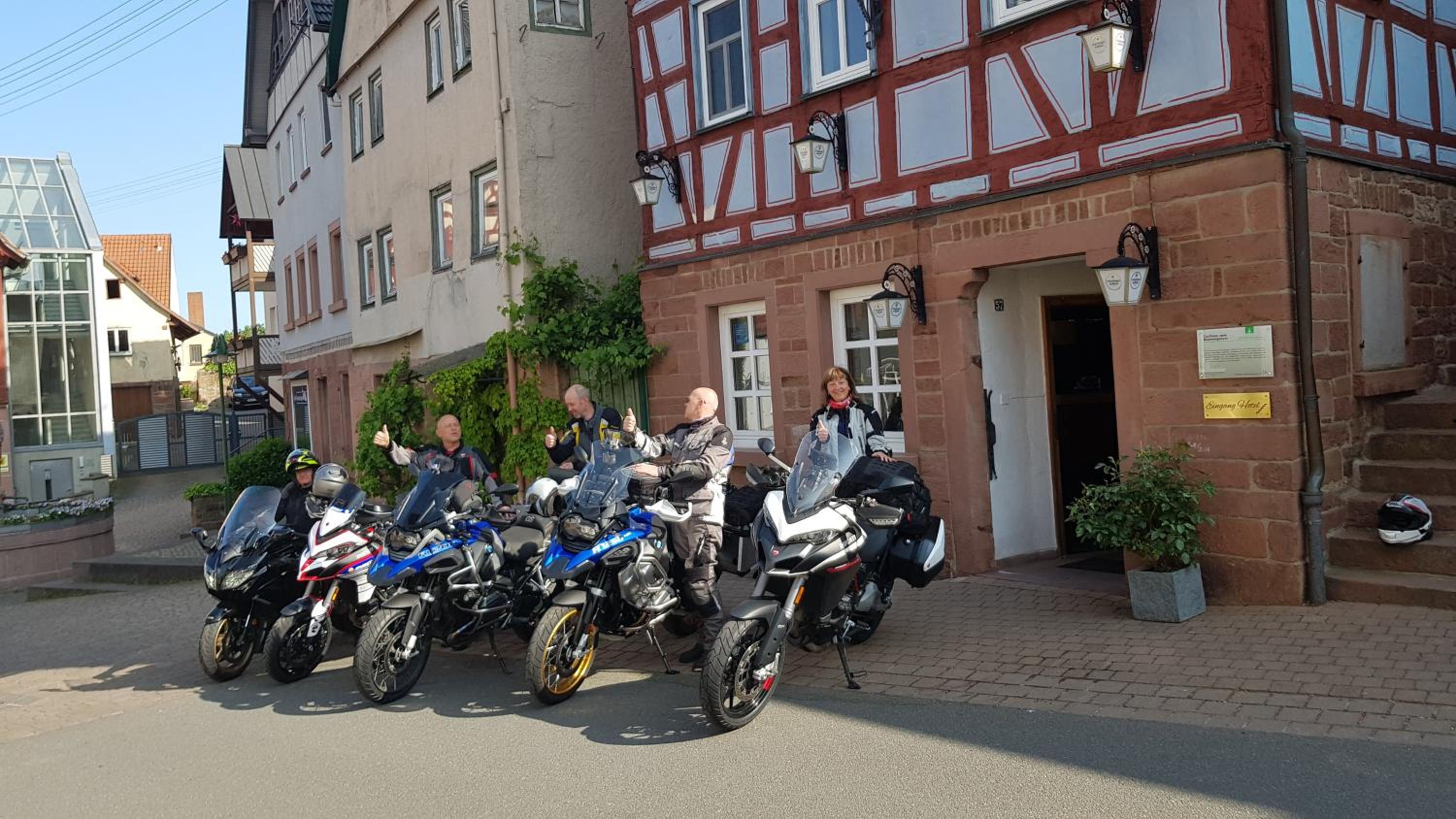 Brunnenputzer Pension Restaurant