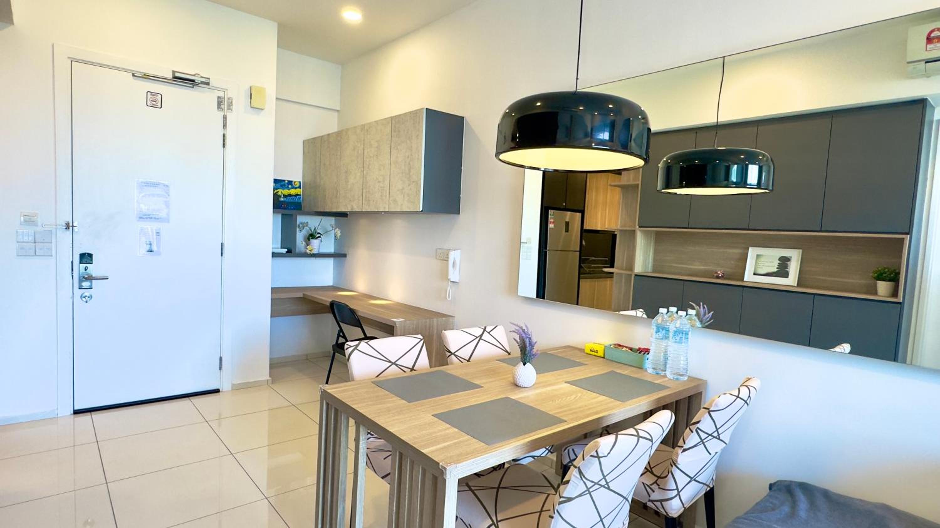 Balcony Unit II & The Robertson Residence 33f