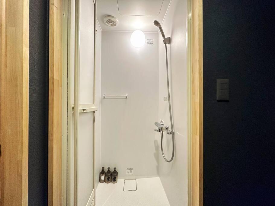 Cozy Japanese House 20 Minutes to USJ and Namba