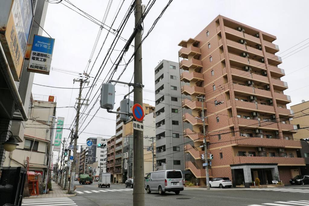 Cozy Japanese House 20 Minutes to USJ and Namba