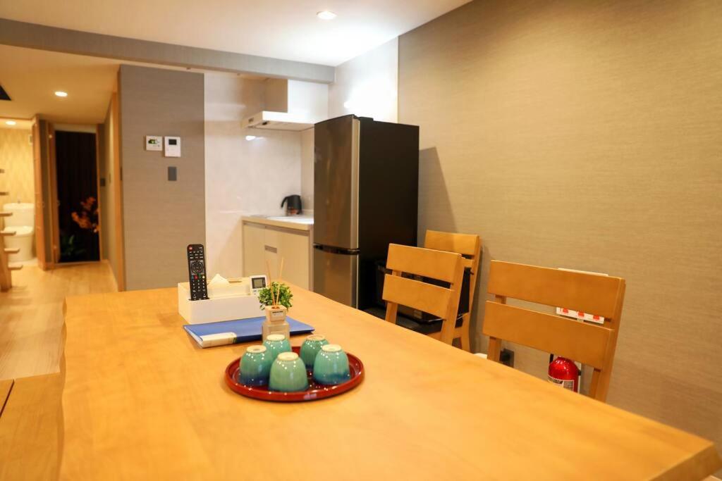 Cozy Japanese House 20 Minutes to USJ and Namba