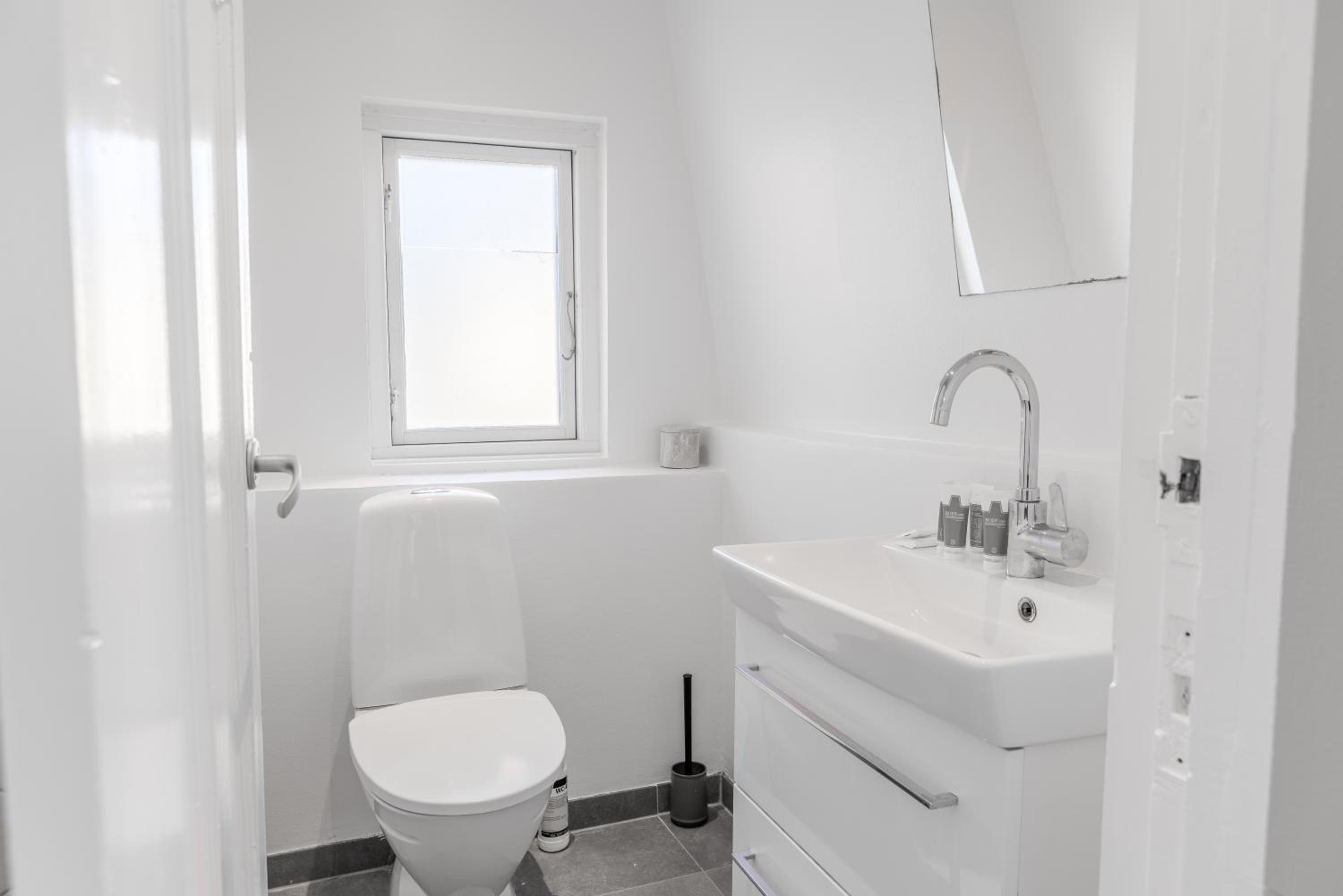 Penthouse w/rooftop terrace in latin quarter