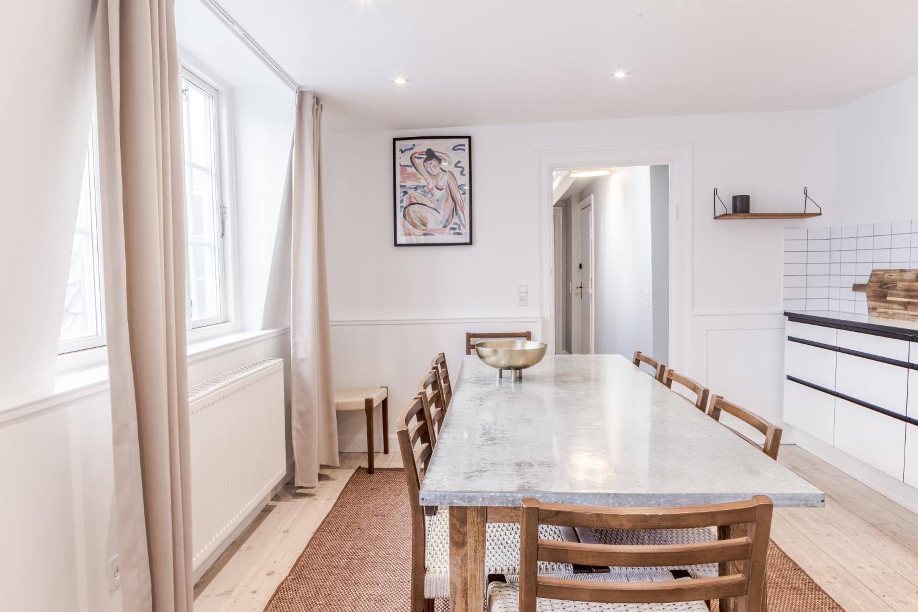Penthouse w/rooftop terrace in latin quarter