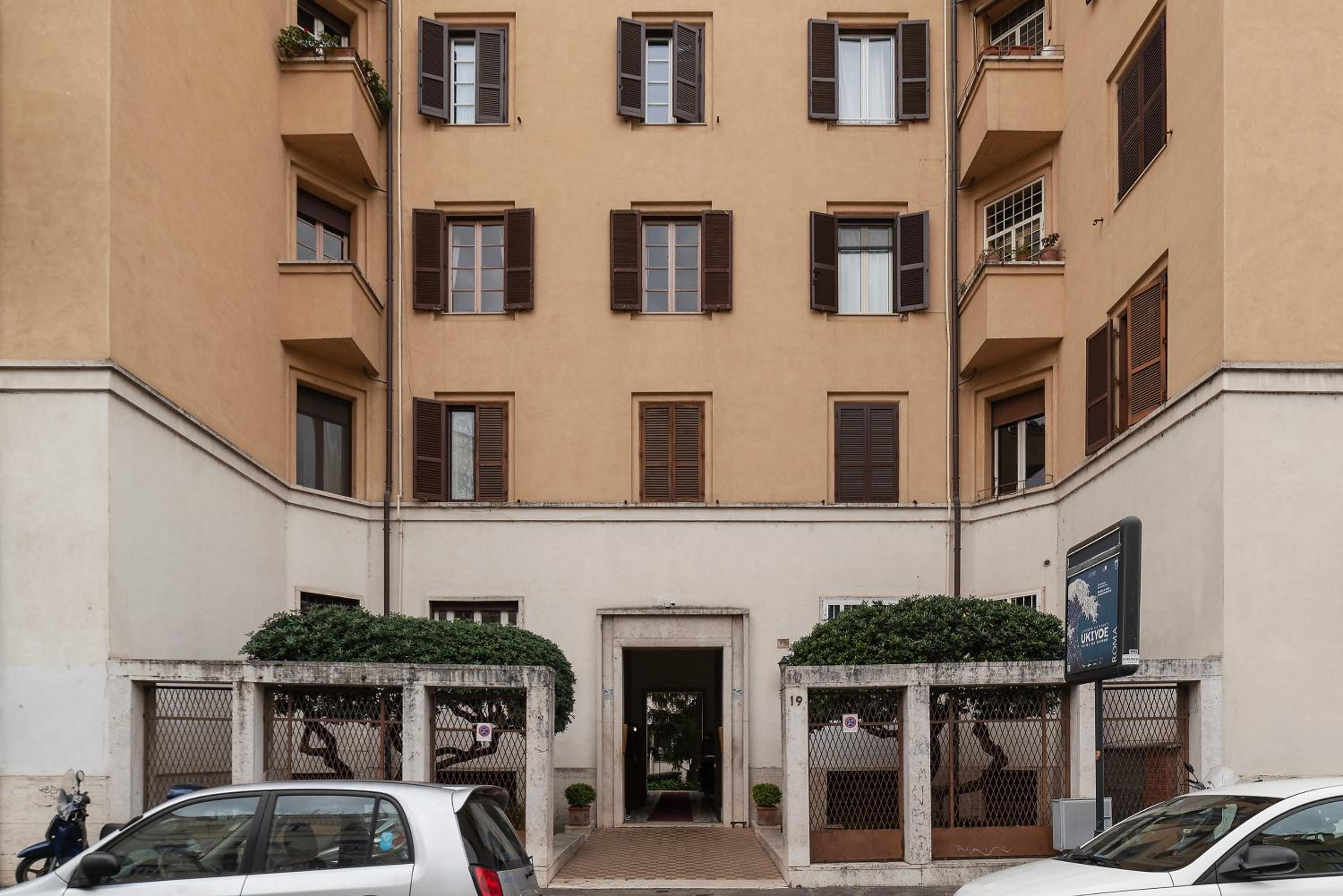 GuestHost - Piazza Bainsizza Elegant Apartment