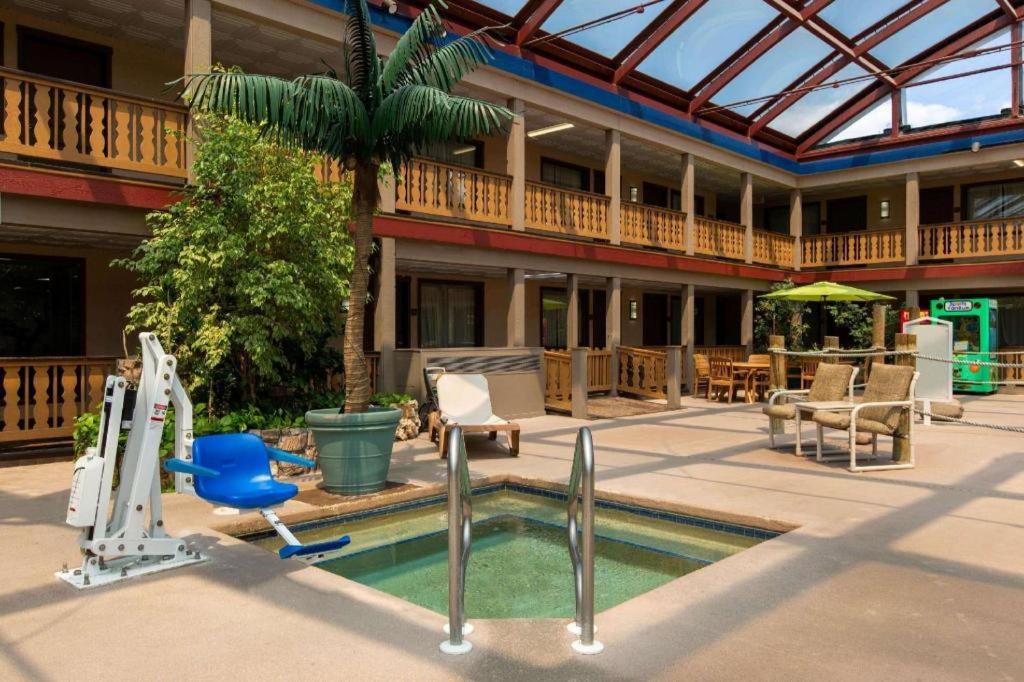 AmericInn by Wyndham La Crosse Riverfront-Conference Center, Φωτογραφία 45