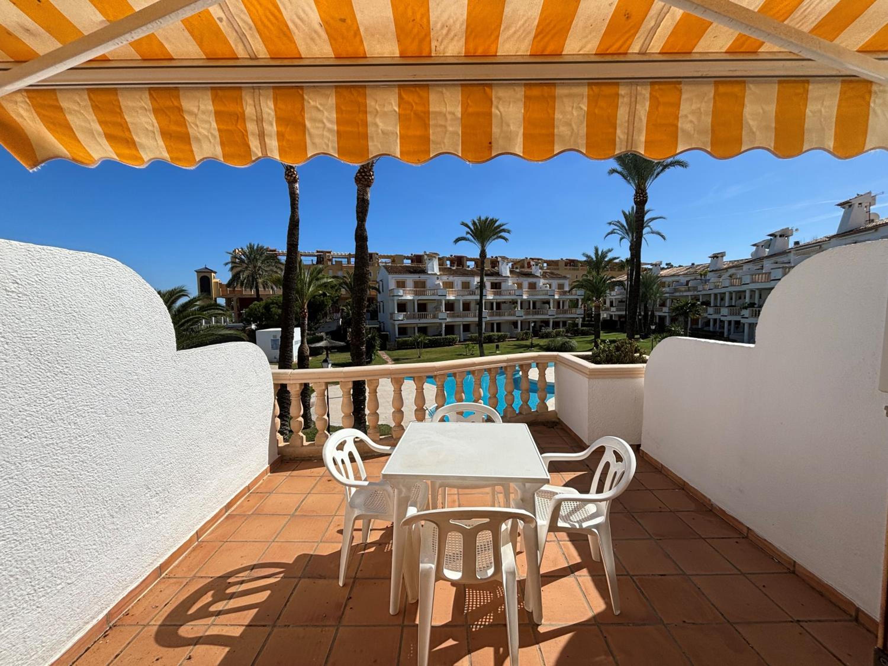 Denia Blau-Serviden en Denia