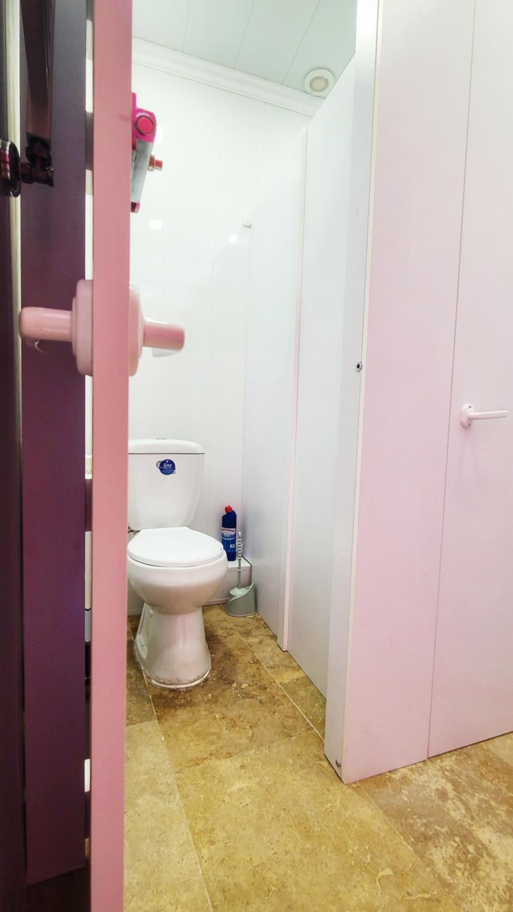Capsula hotel