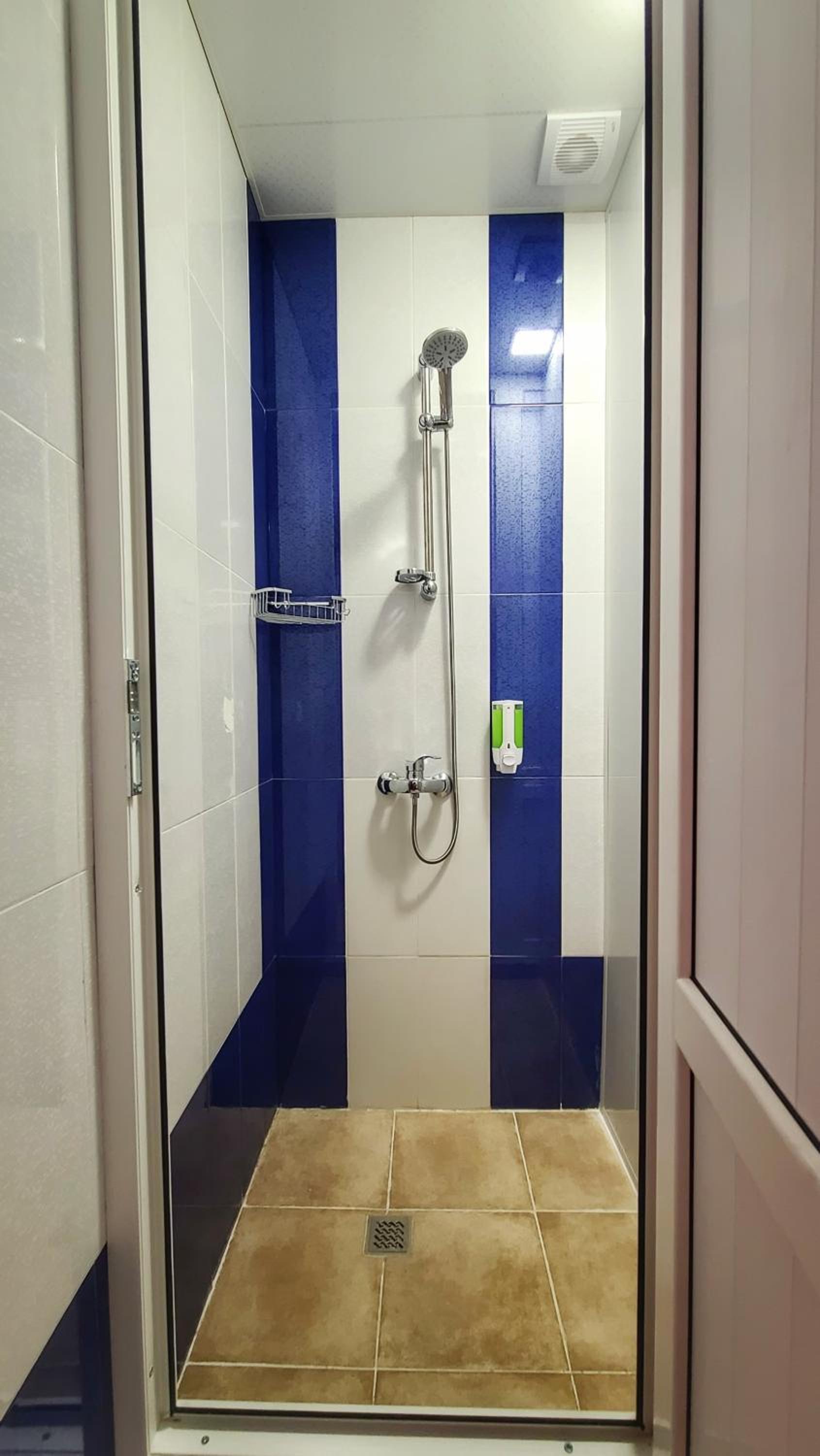 Capsula hotel