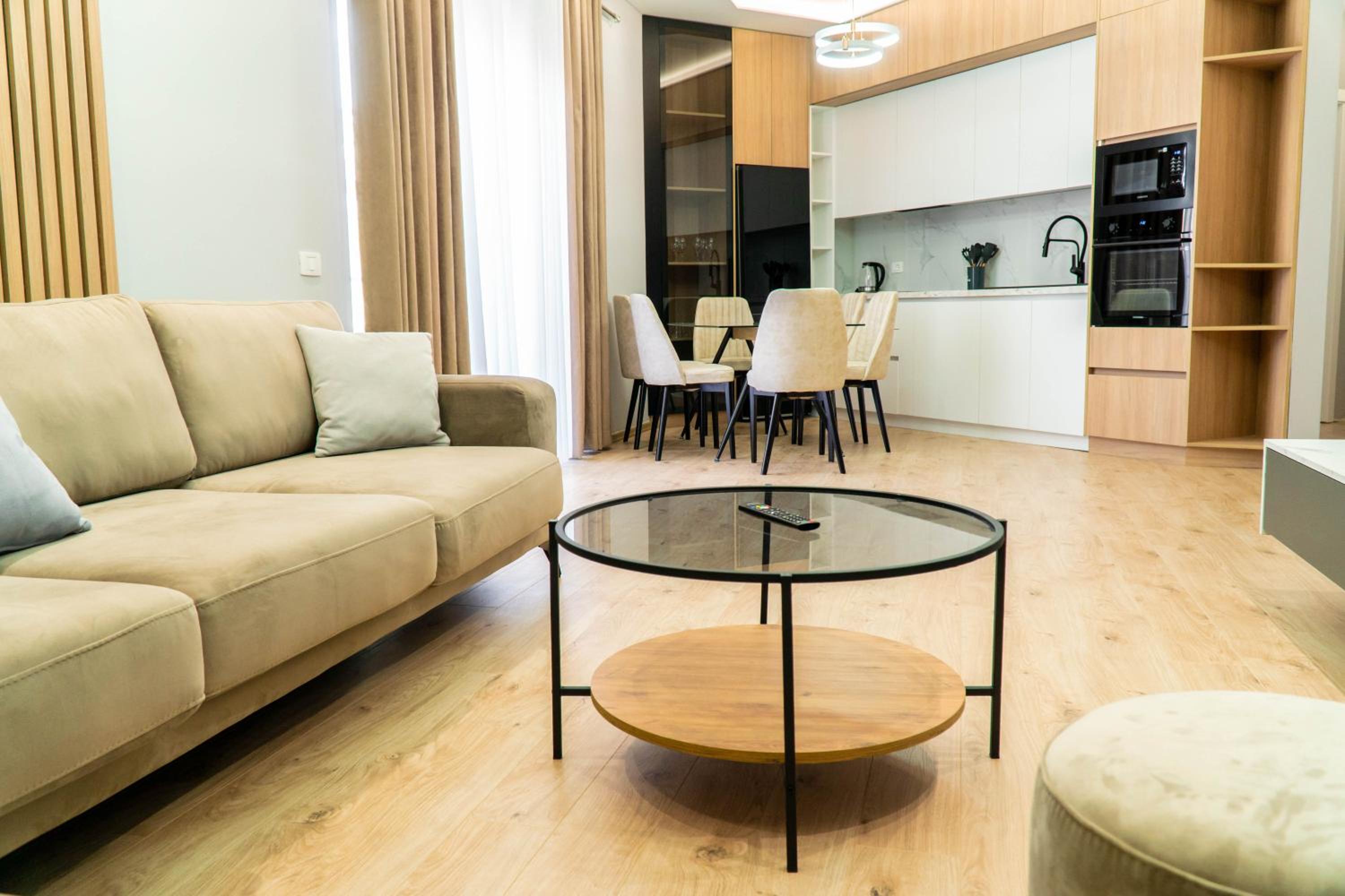 Signature apartment 10