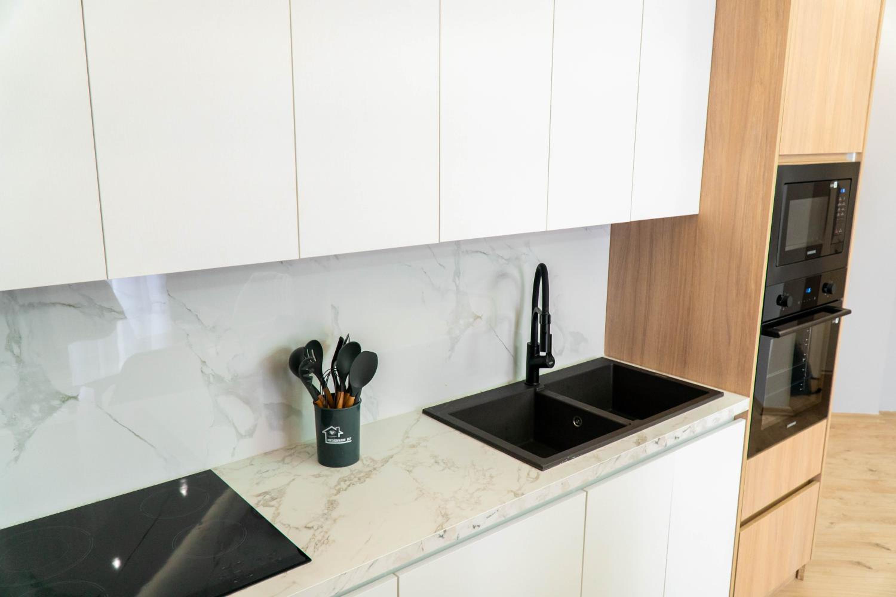Signature apartment 10