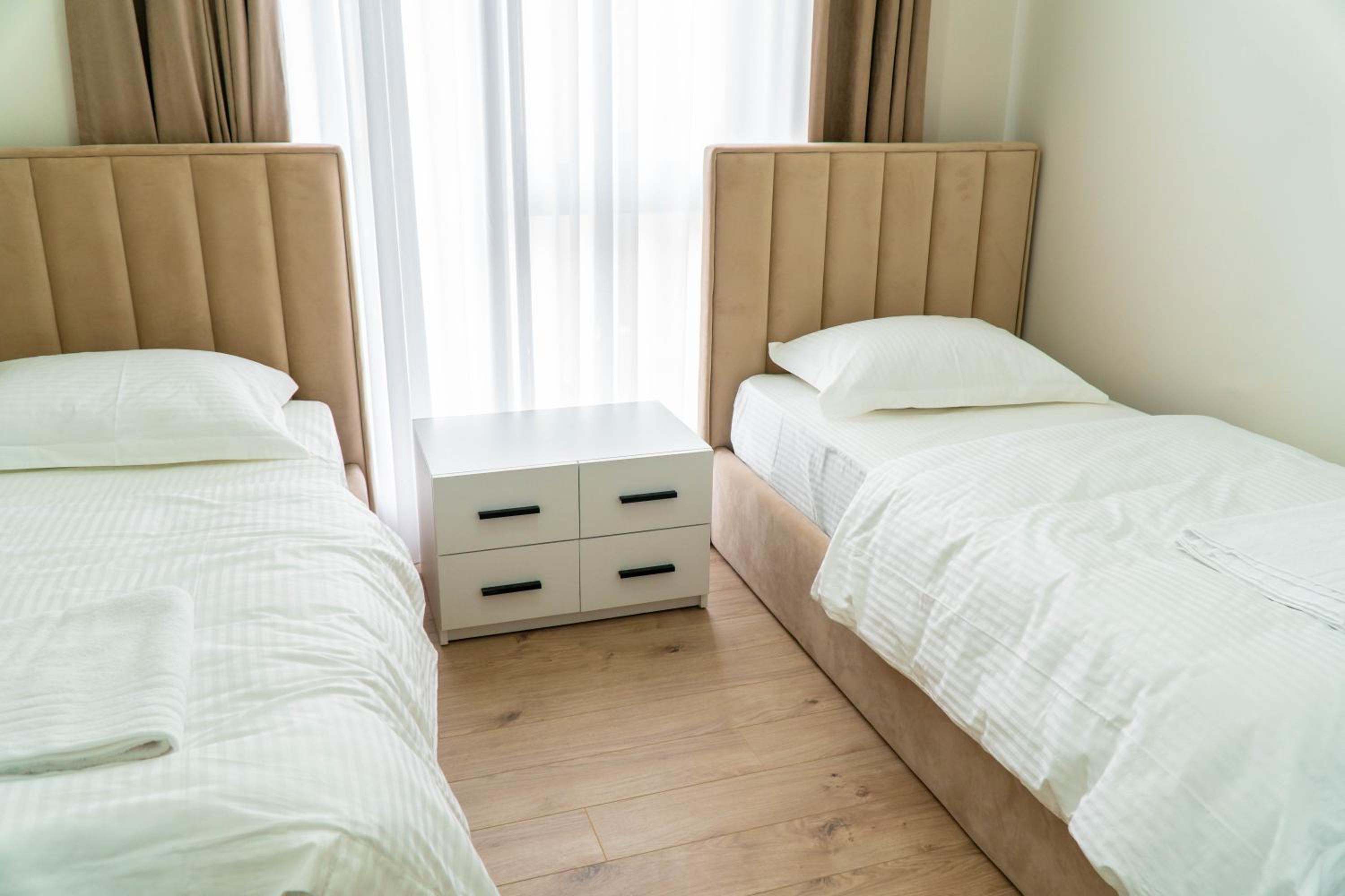 Signature apartment 10
