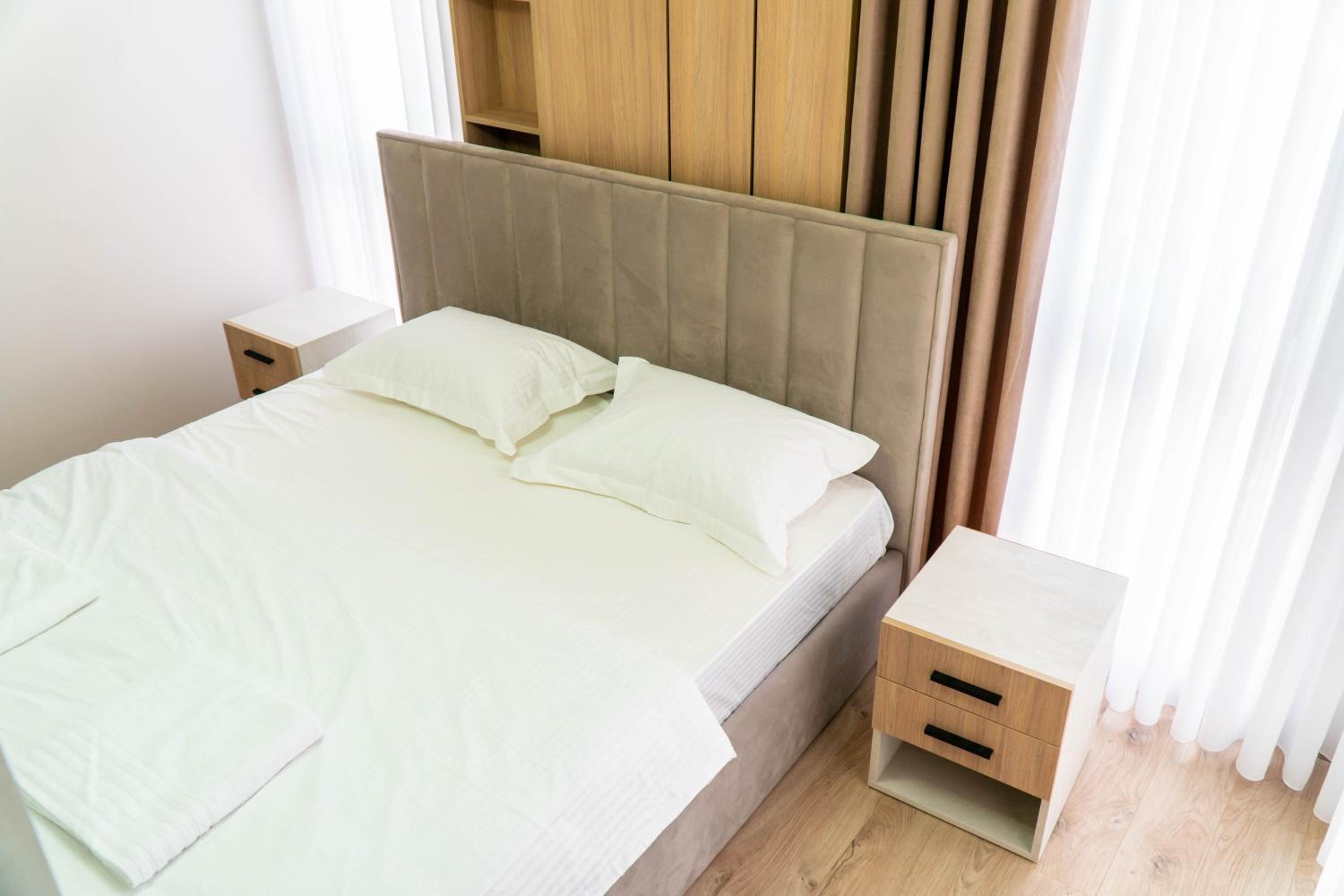 Signature apartment 10