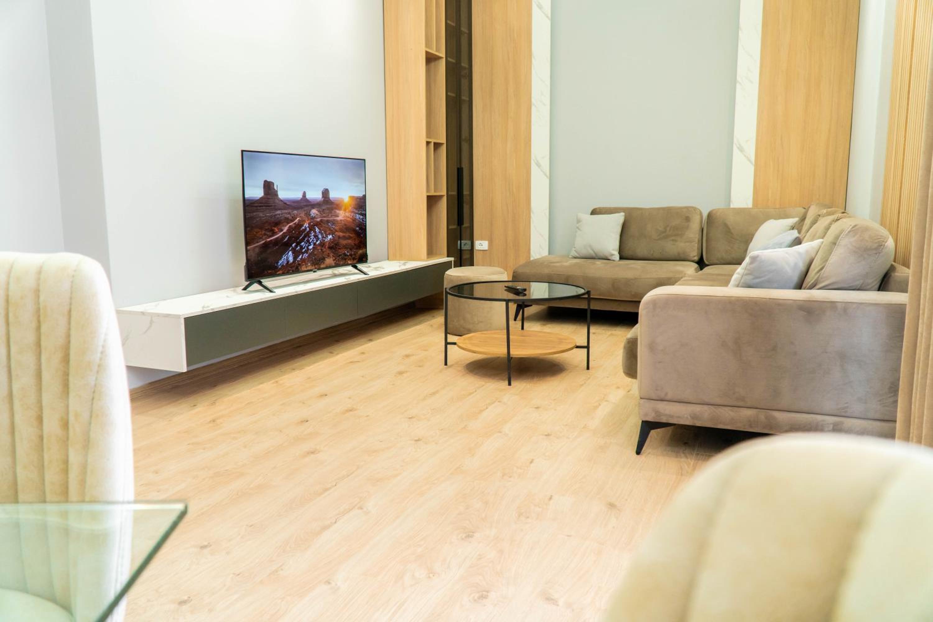 Signature apartment 10