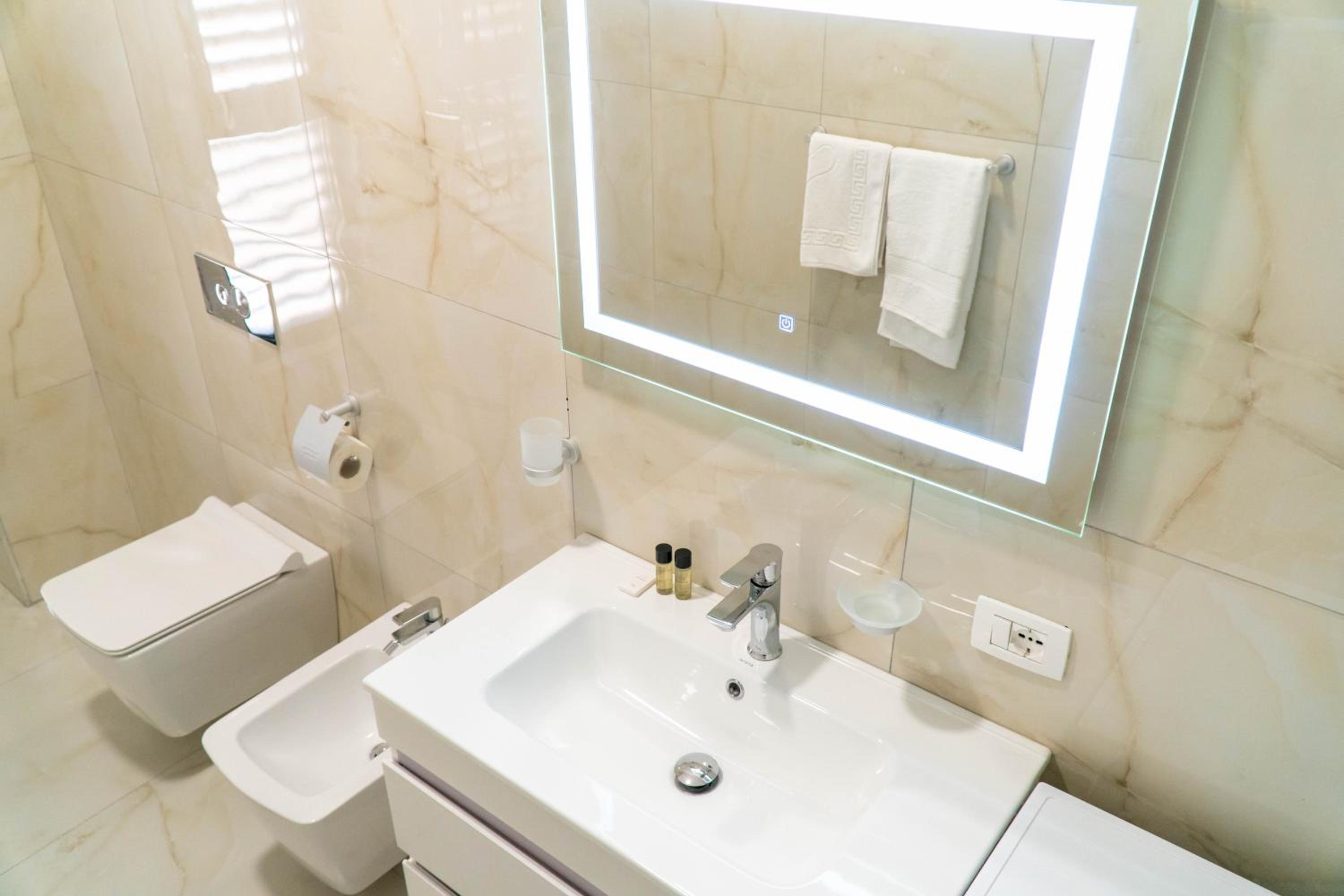 Signature apartment 10