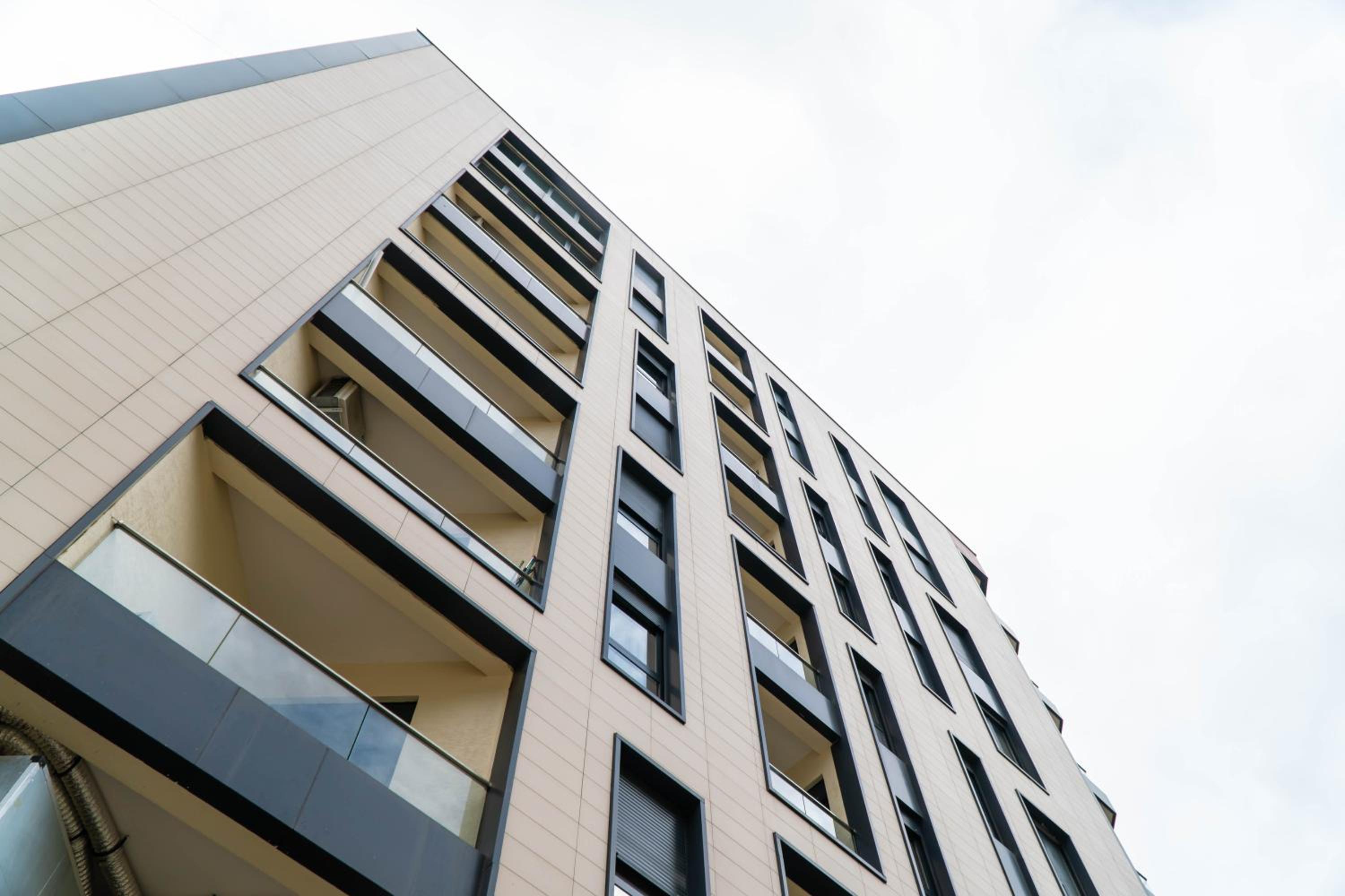 Signature apartment 10