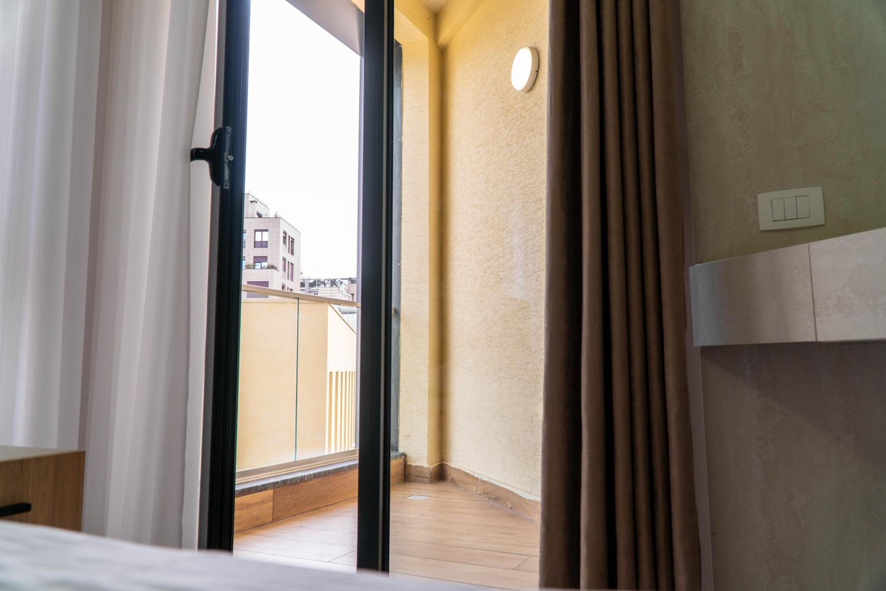 Signature apartment 10