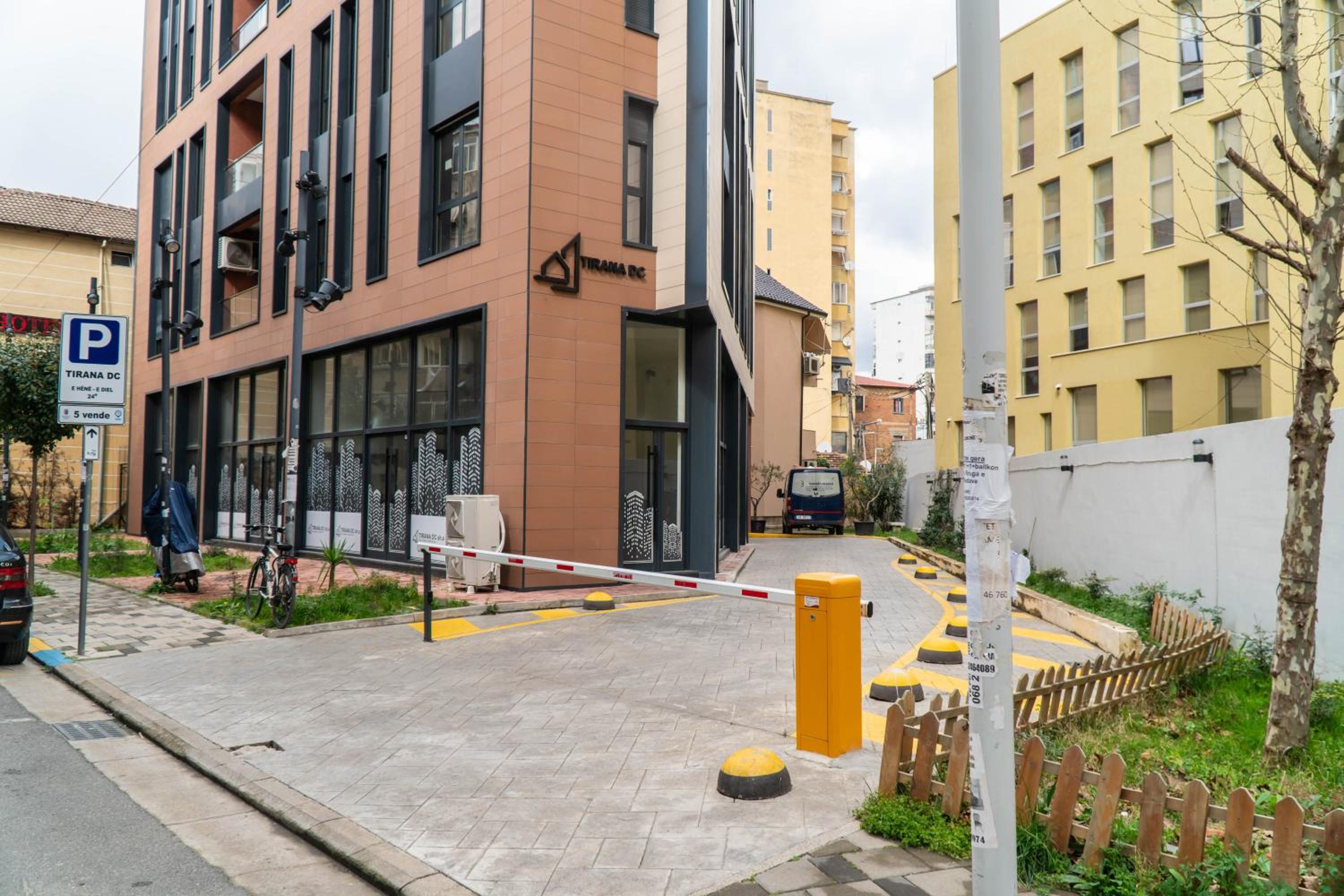 Signature apartment 10