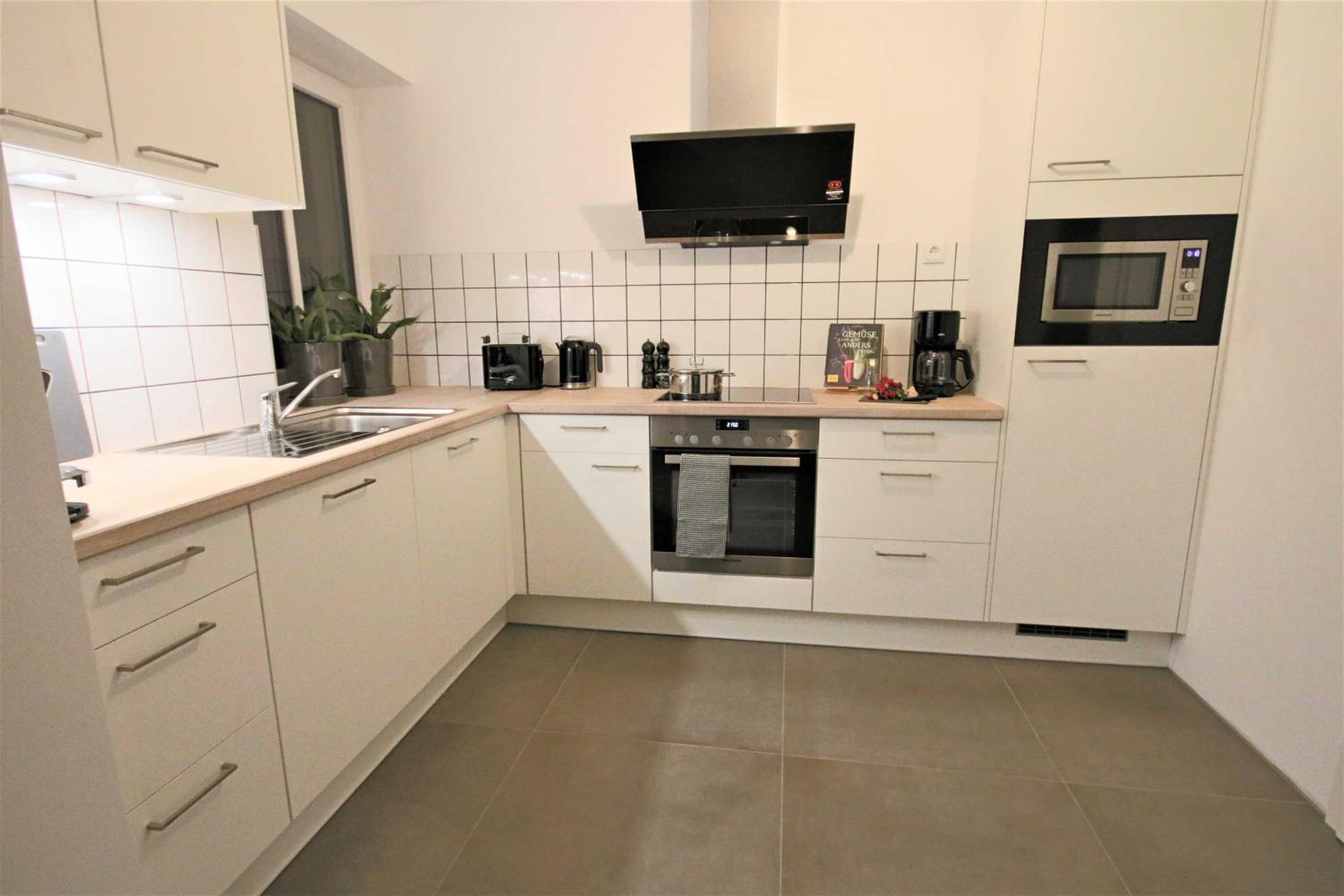 Villa Lindholm- Strandnähe -Balkon-im Zentrum von Binz 5