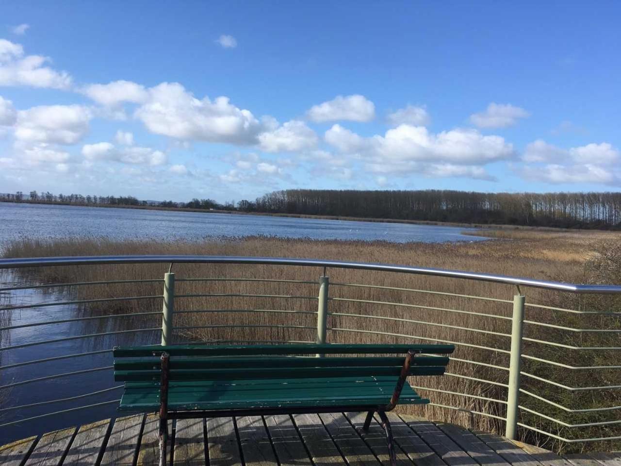 Ferienwohnungen Polchow - direkt am Wasser