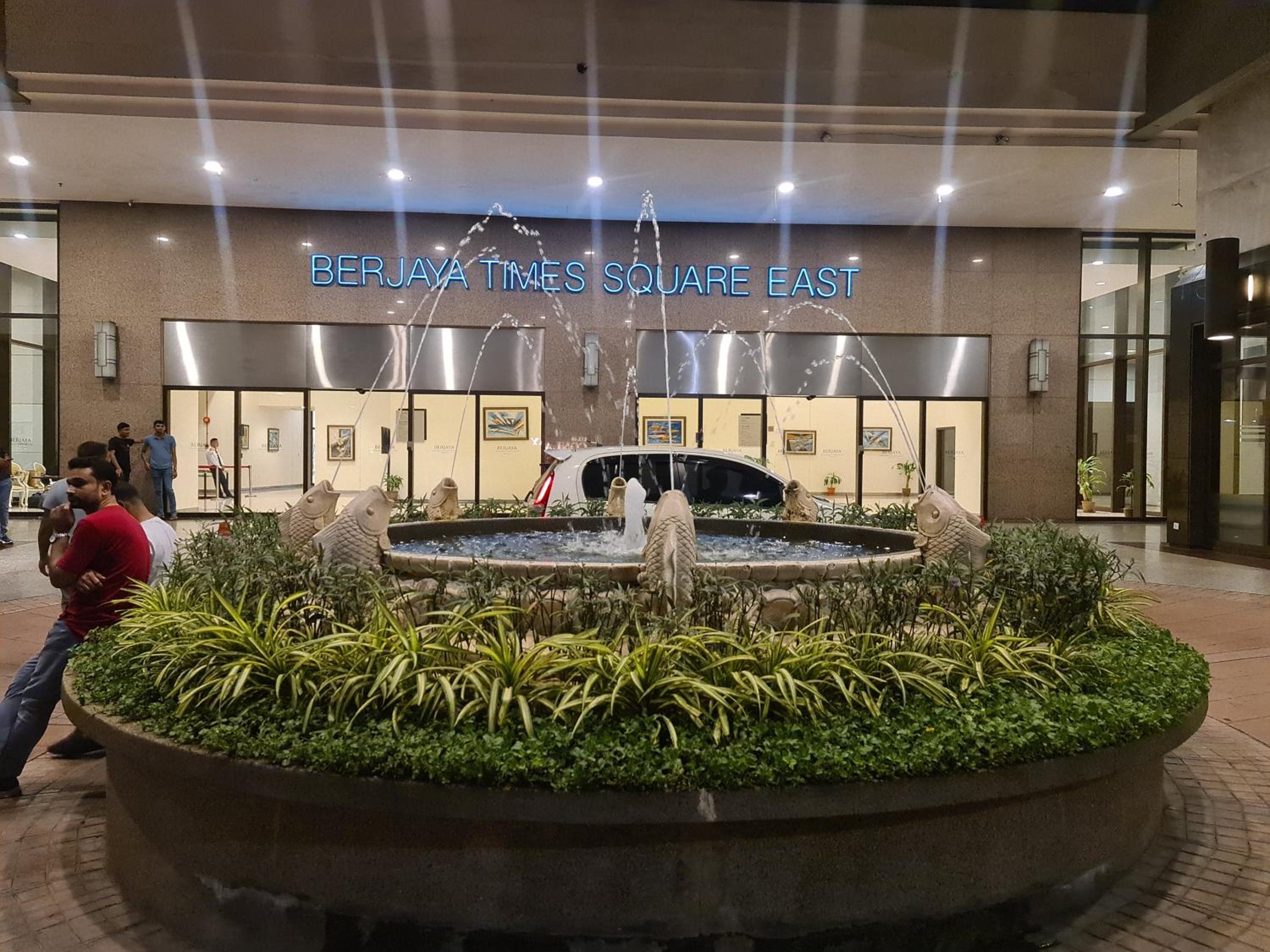 Raymond Suites at Times Square kuala Lumpur