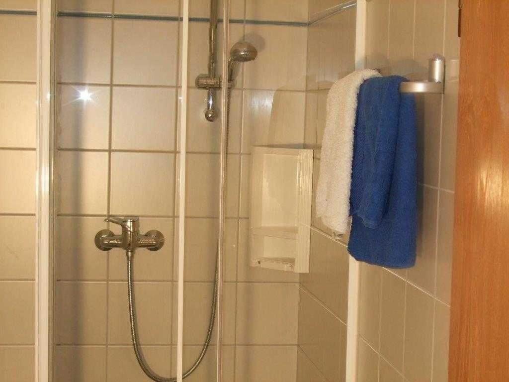 Photo 70