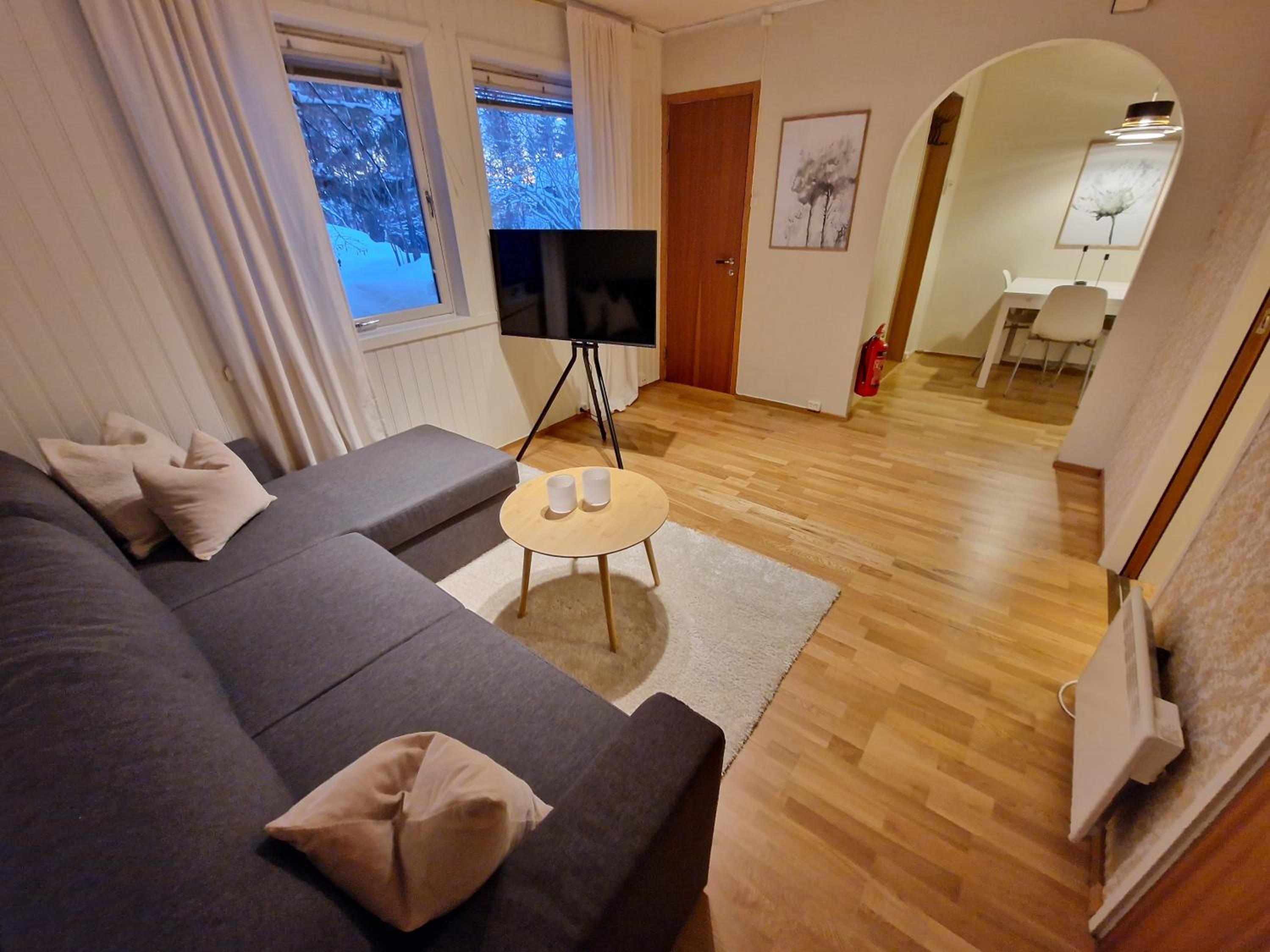 Central apartment with free parking view 2