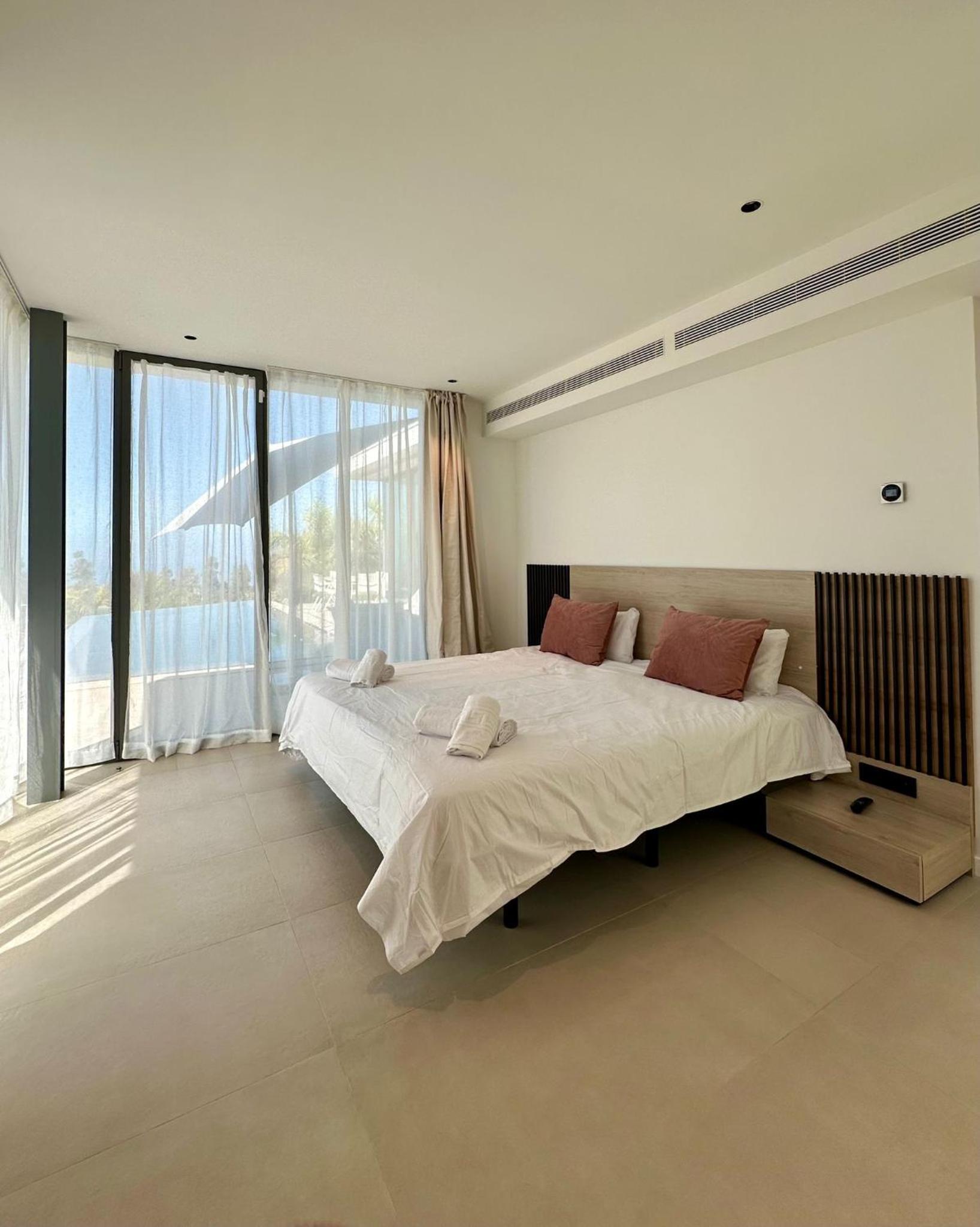 LuxLiving Tenerife Dali