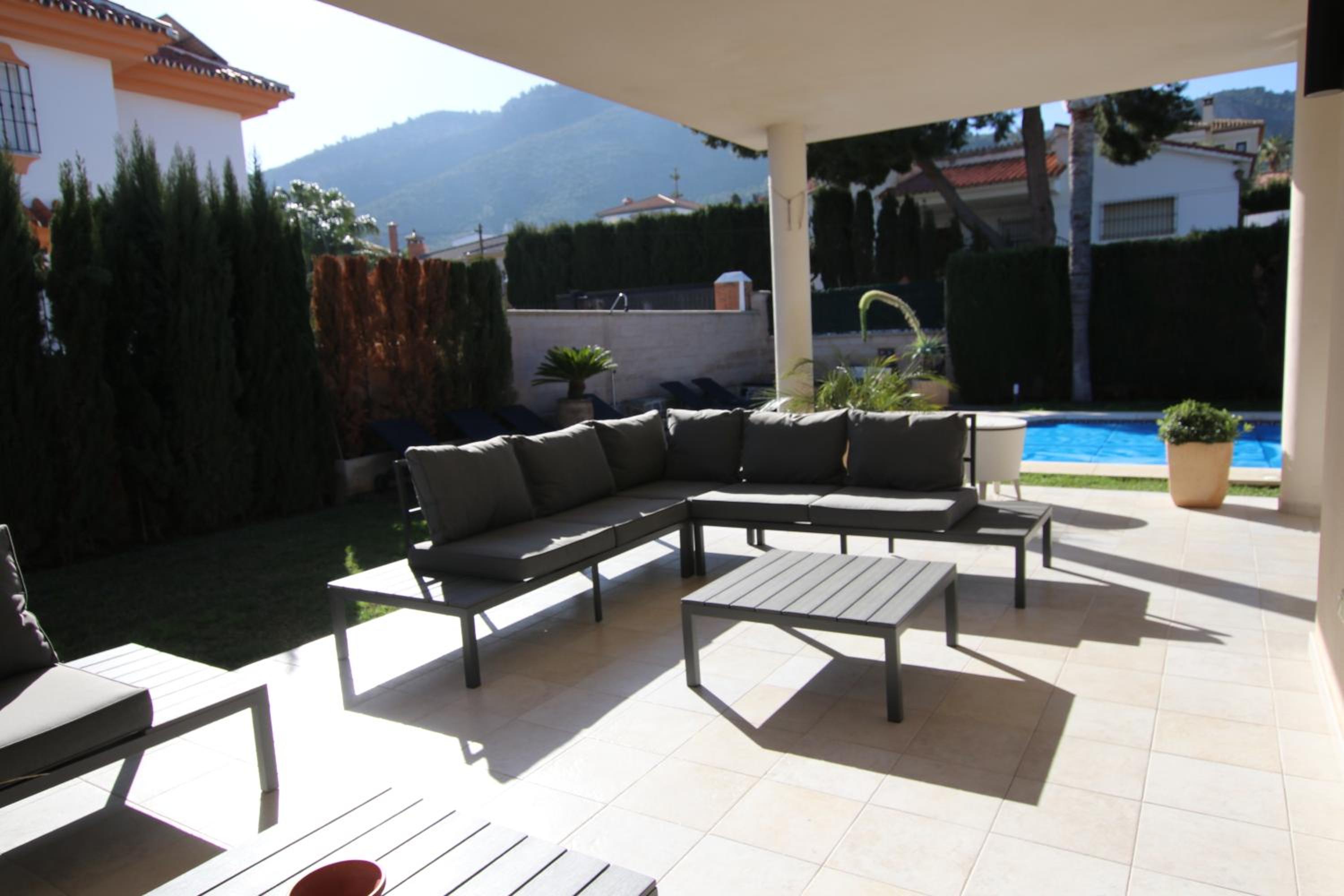 TESS Villa Jocalo
