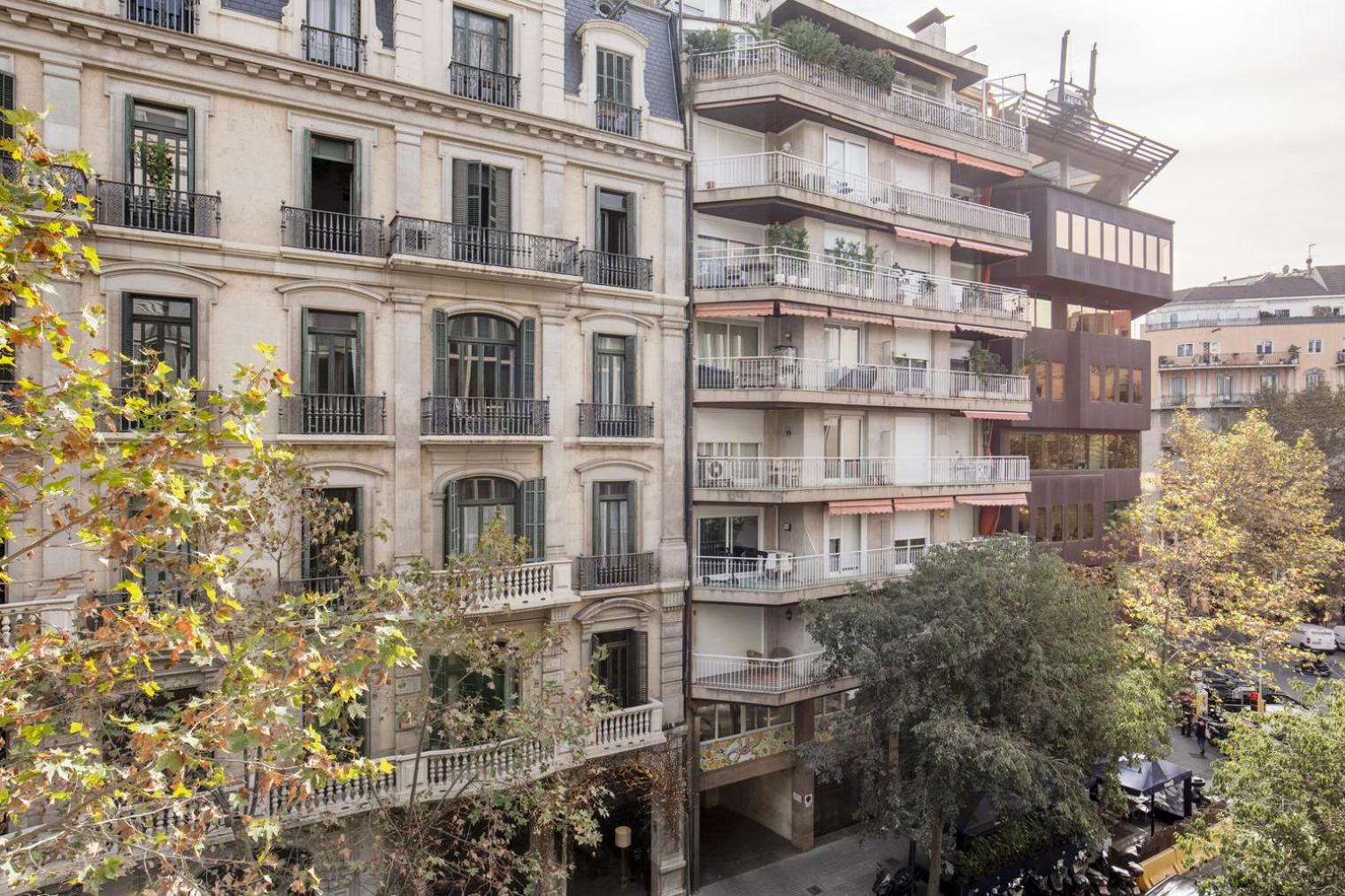Renovated Dreta de lEixample 2br nr R Catalunya BCN-53
