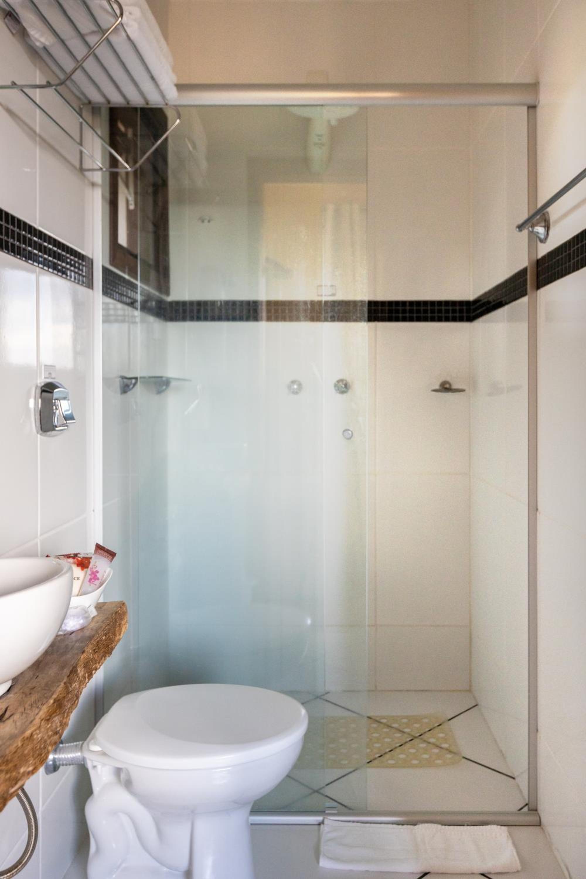 Apartamento na Fazenda c/ Piscina Termica