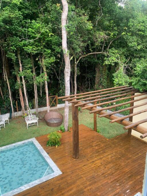Casa 05 suítes, piscina e natureza