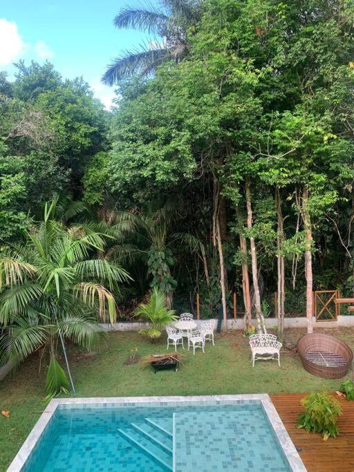 Casa 05 suítes, piscina e natureza